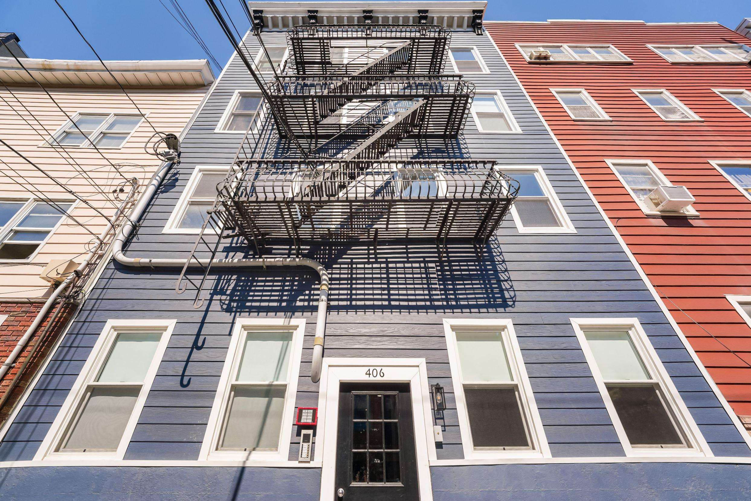 406 MADISON ST Unit 2R