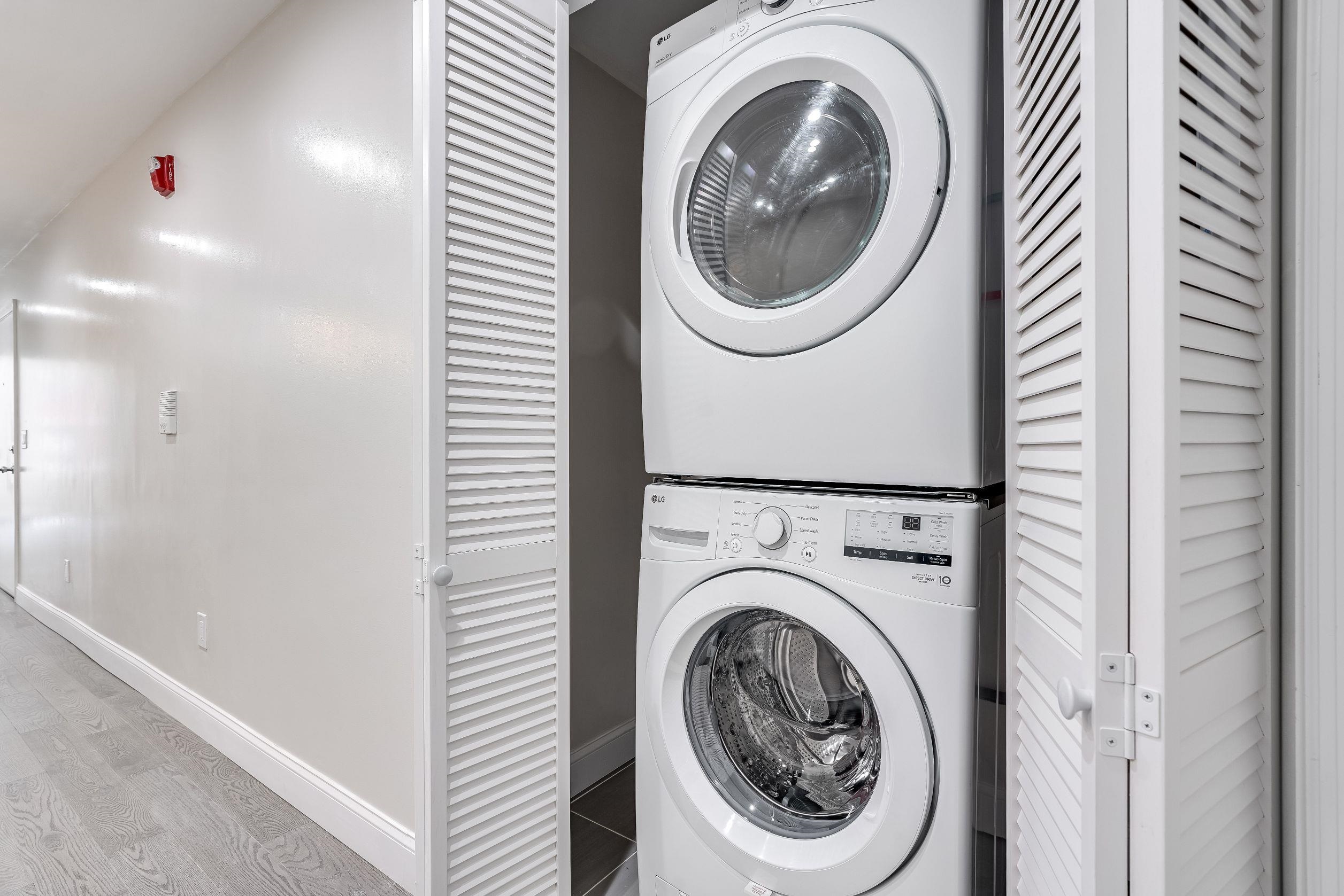 406 MADISON ST Unit 2R