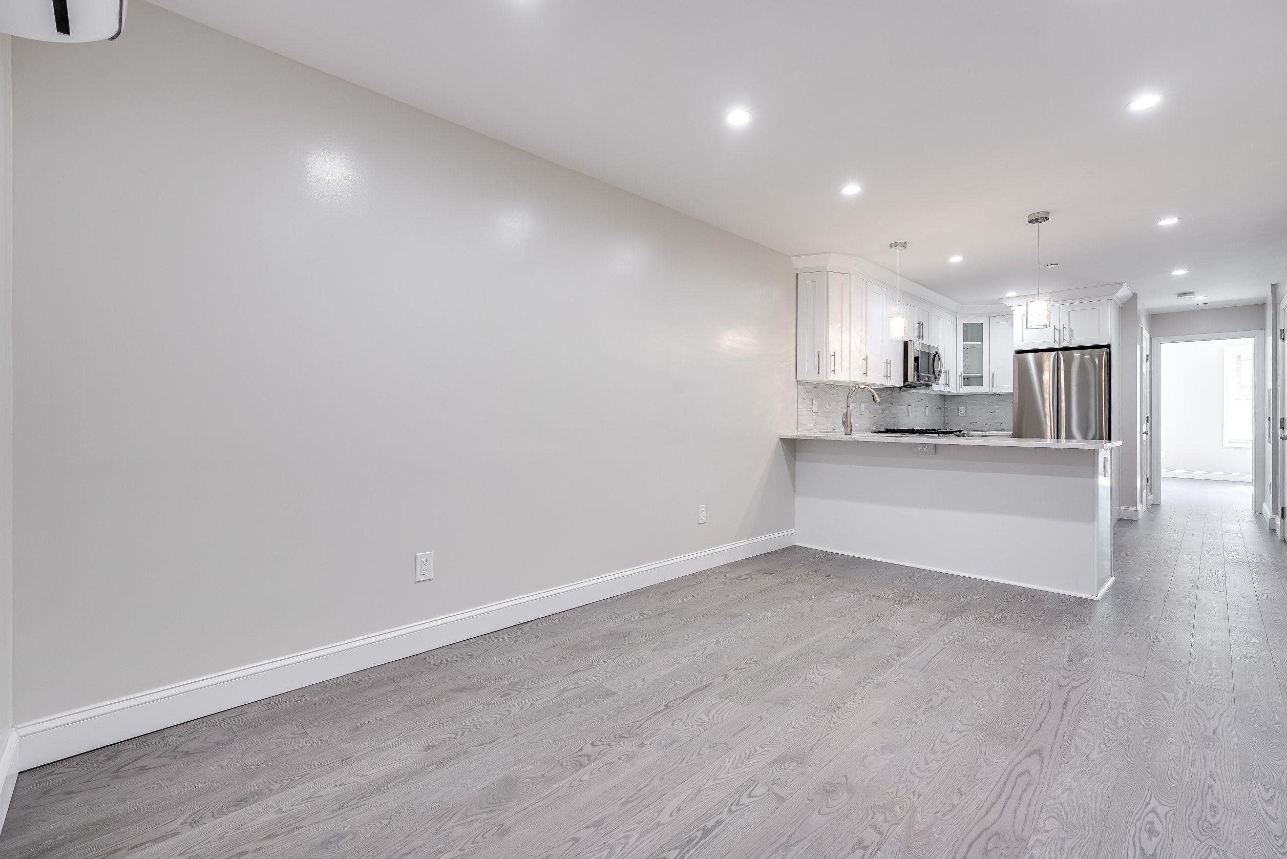 406 MADISON ST Unit 2R