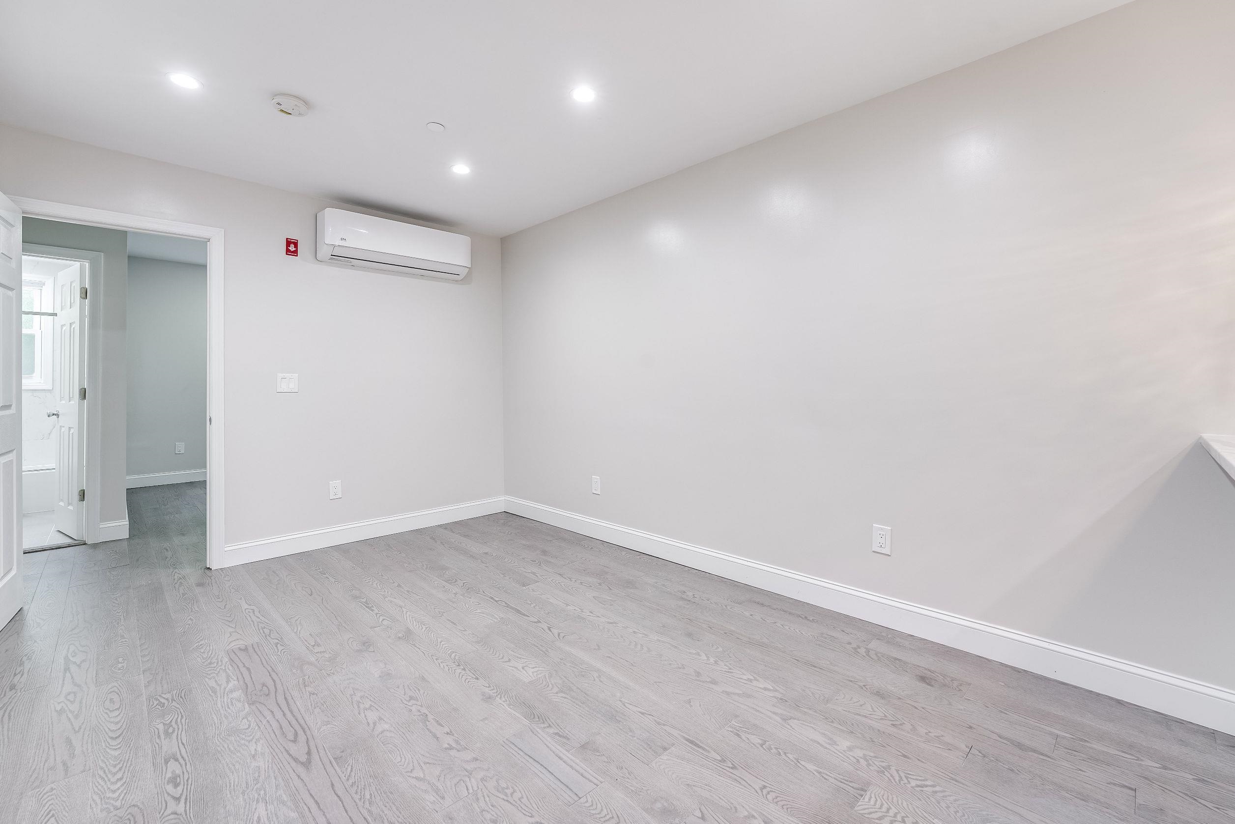 406 MADISON ST Unit 2R