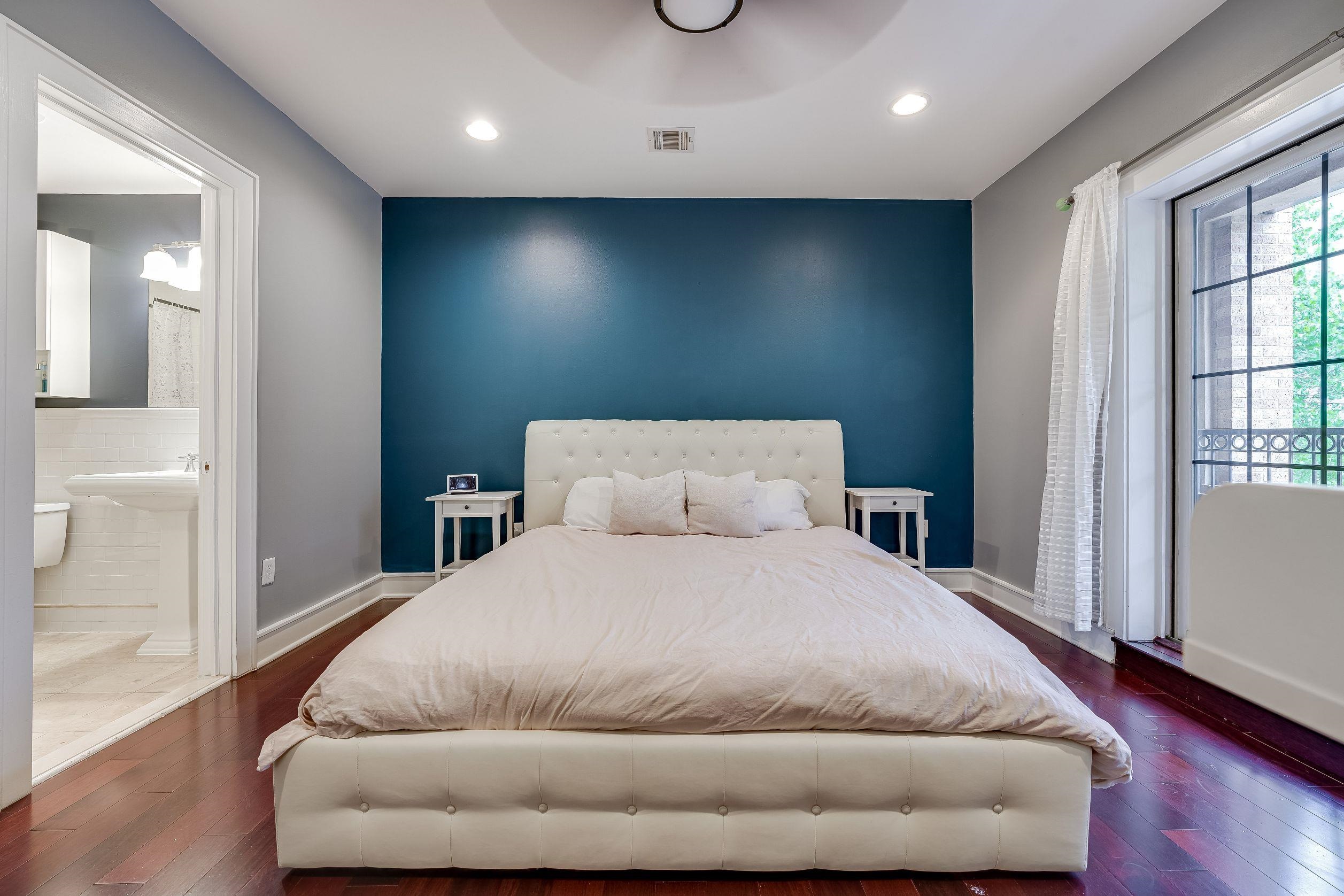 830 MONROE ST Unit 2G