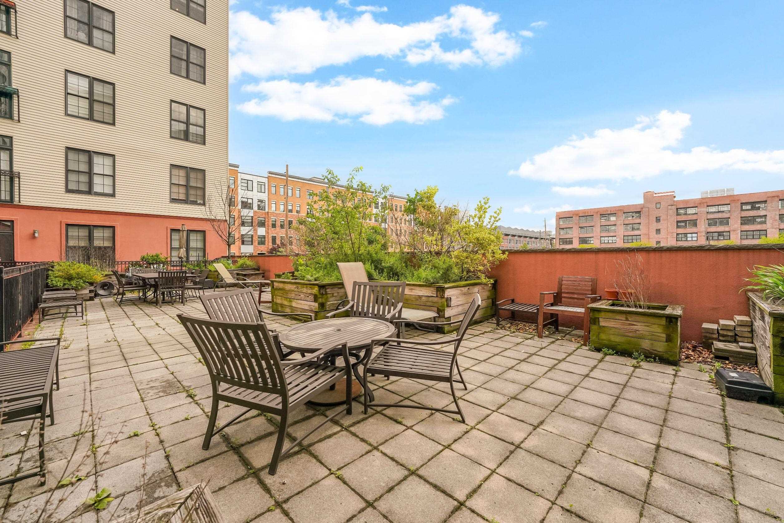 830 MONROE ST Unit 2G