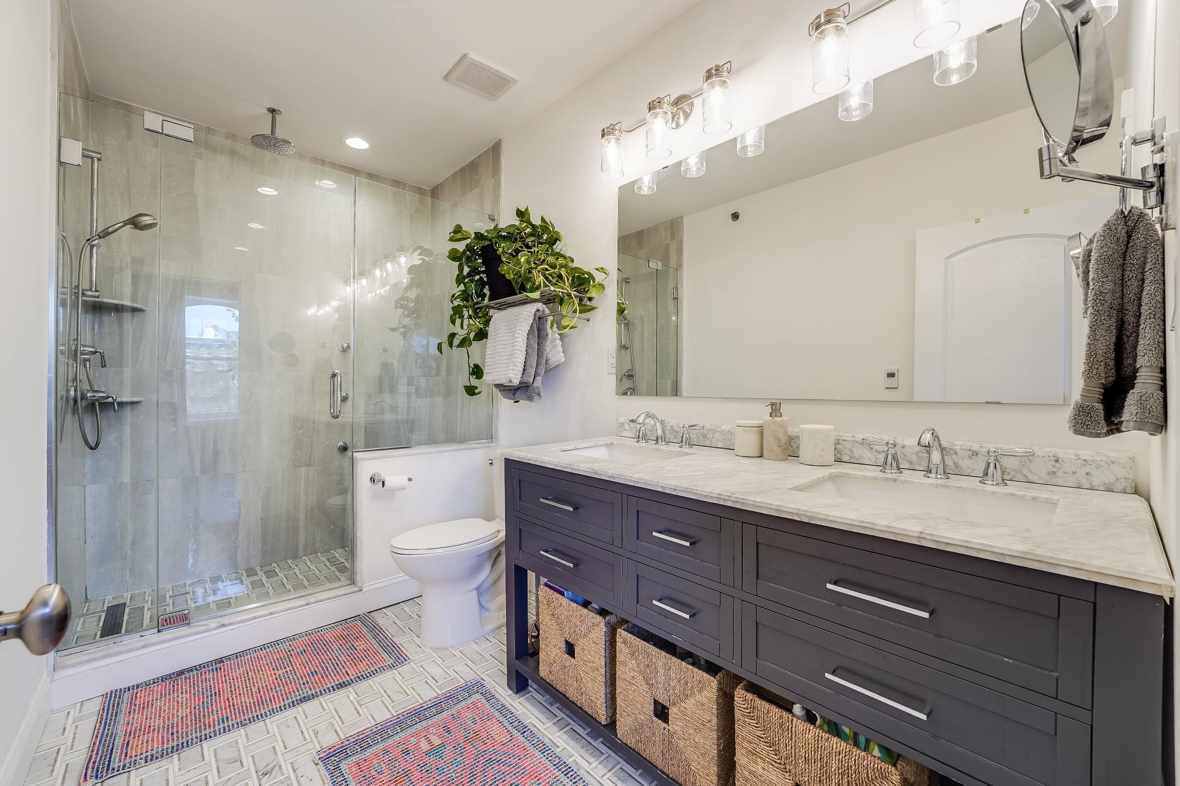 238 GROVE ST Unit 3