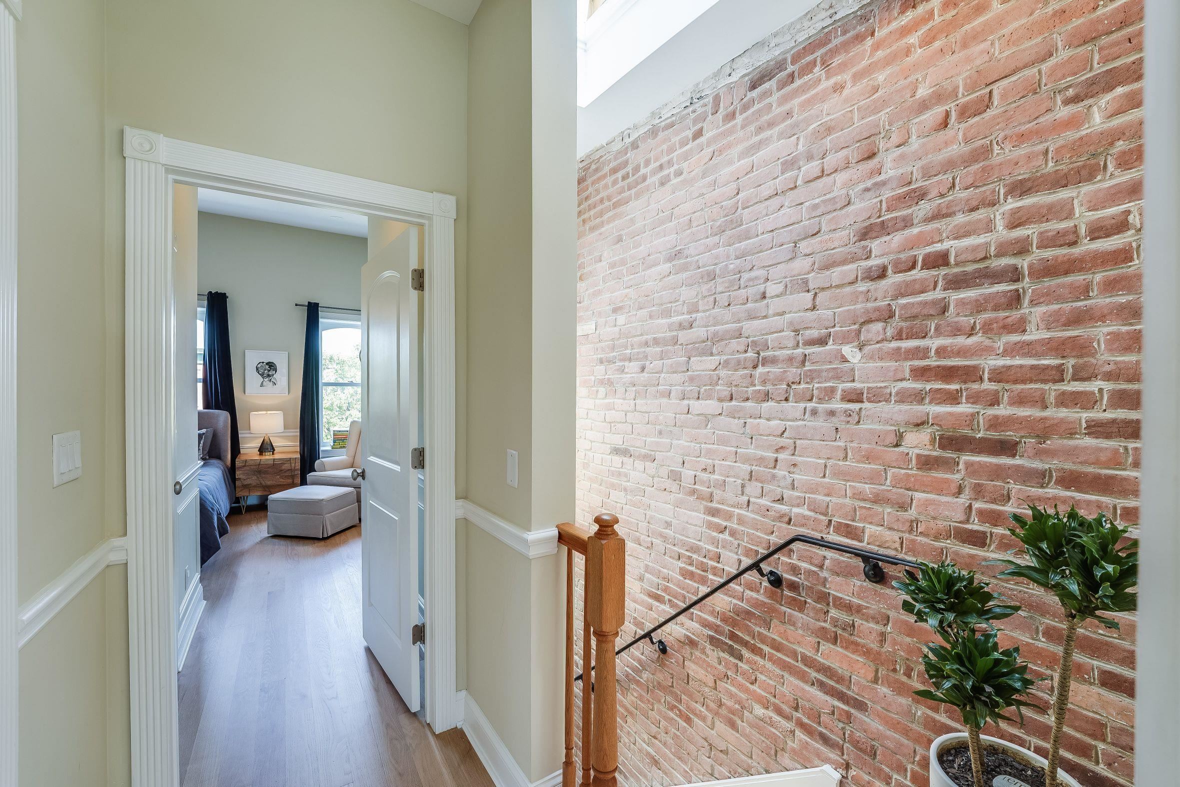 238 GROVE ST Unit 3