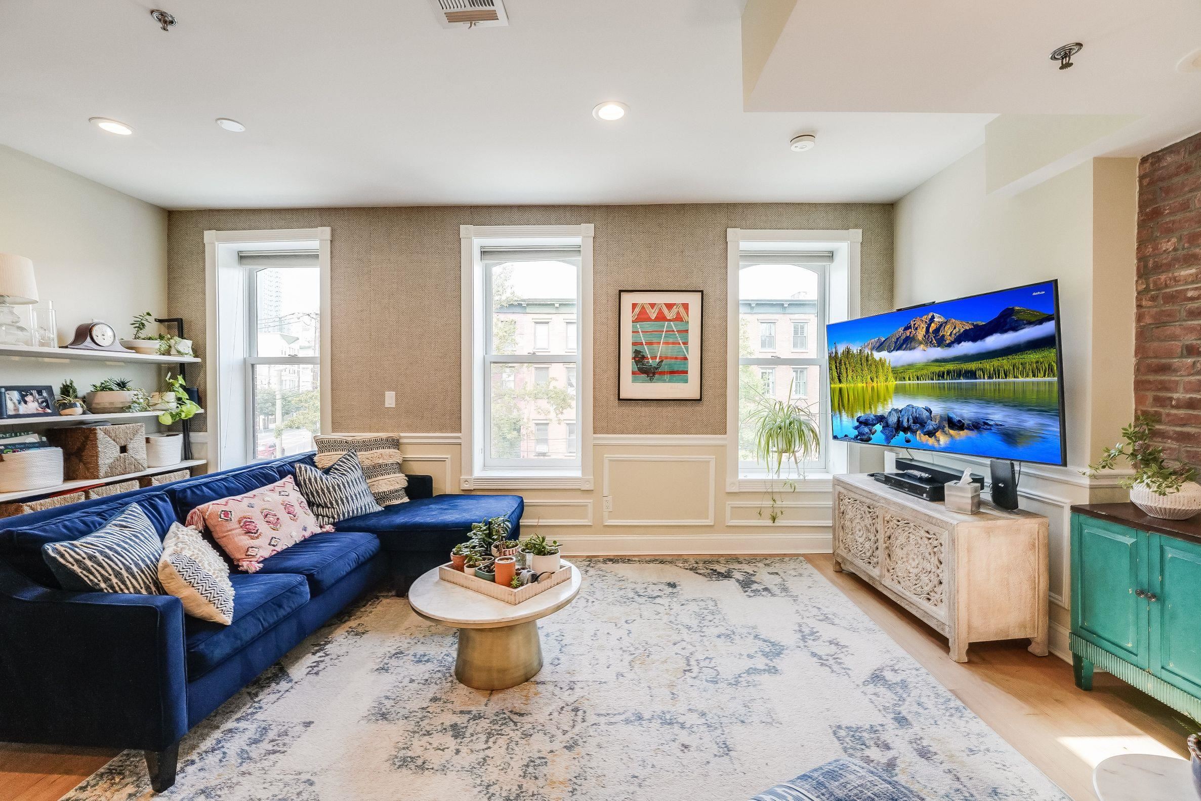 238 GROVE ST Unit 3