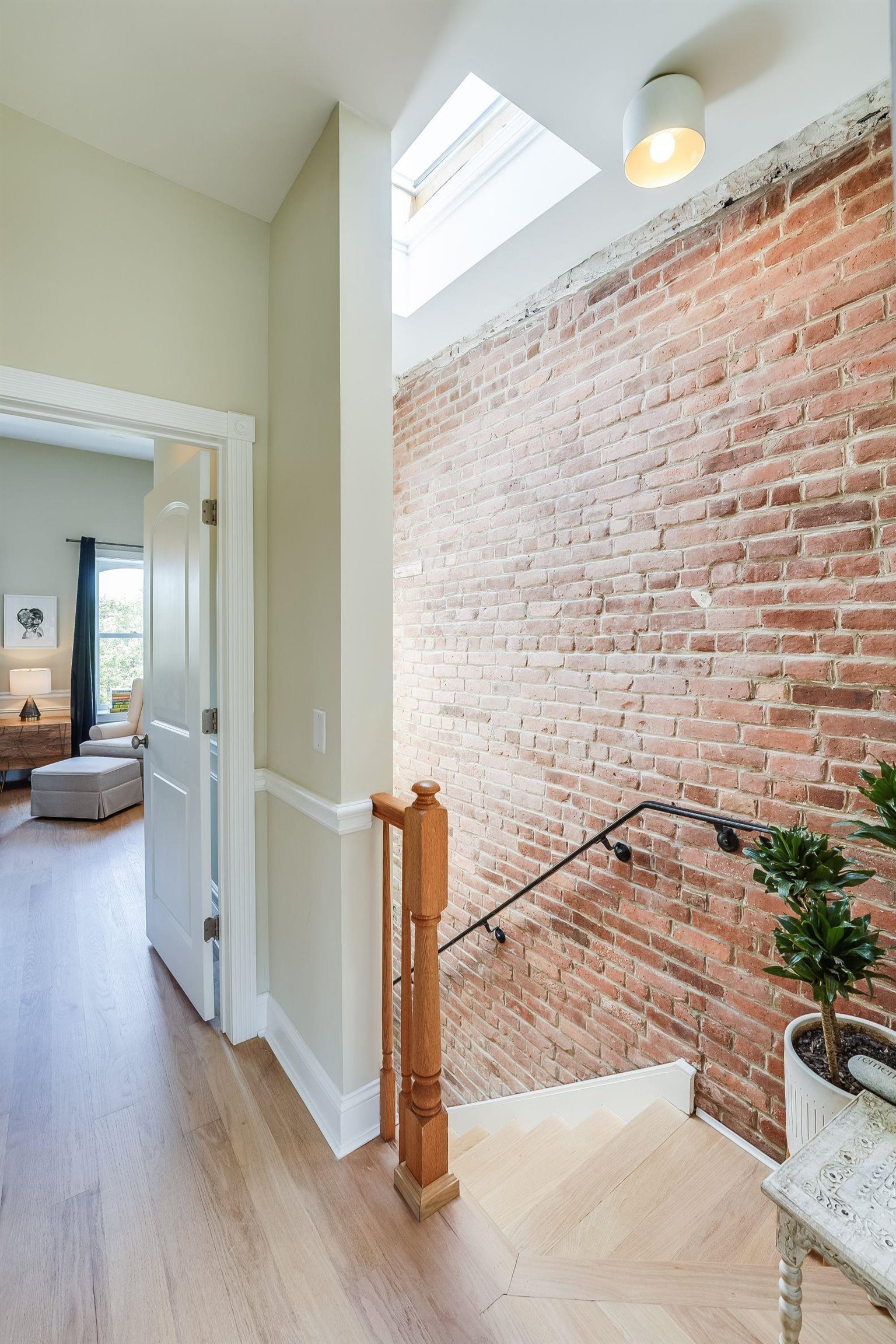 238 GROVE ST Unit 3