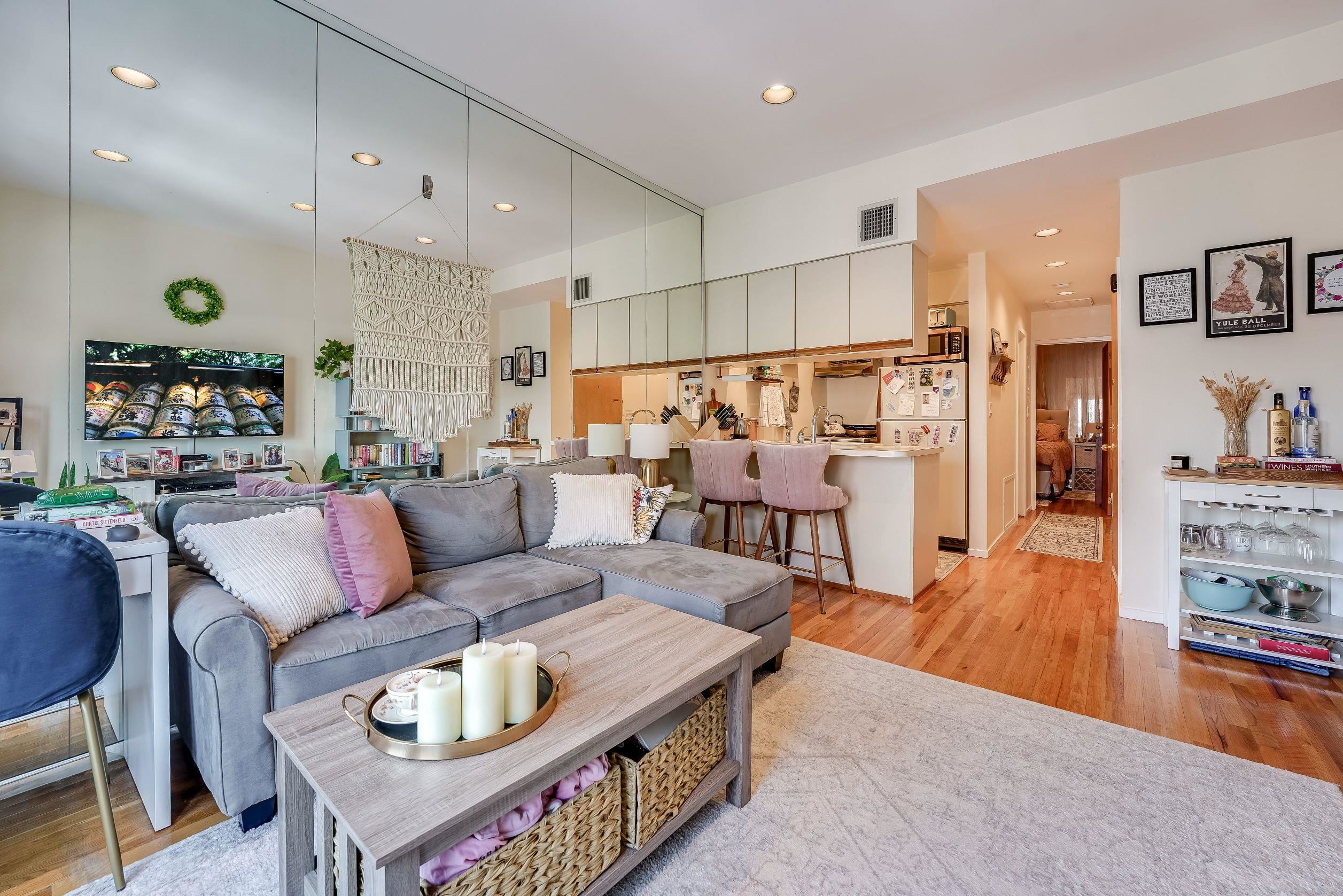 209 BLOOMFIELD ST Unit 7