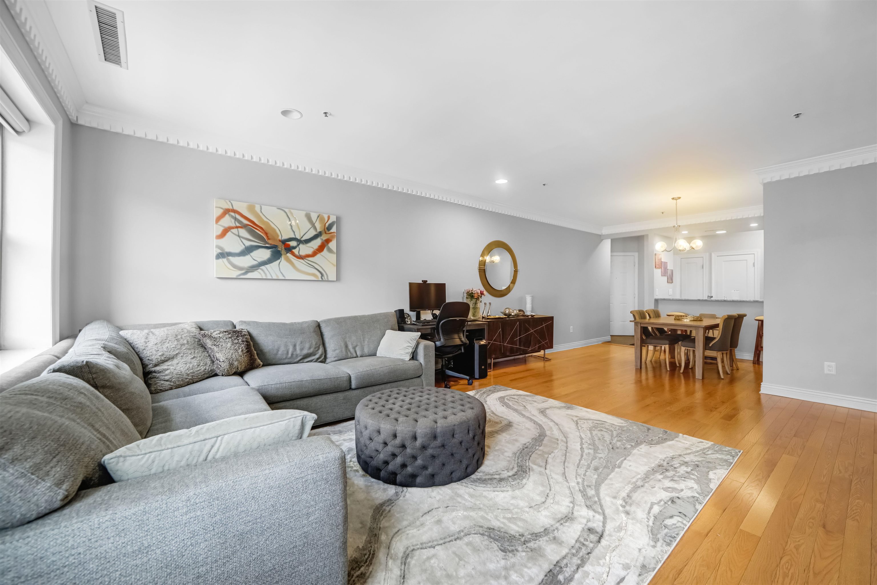 600 HUDSON ST Unit 3A