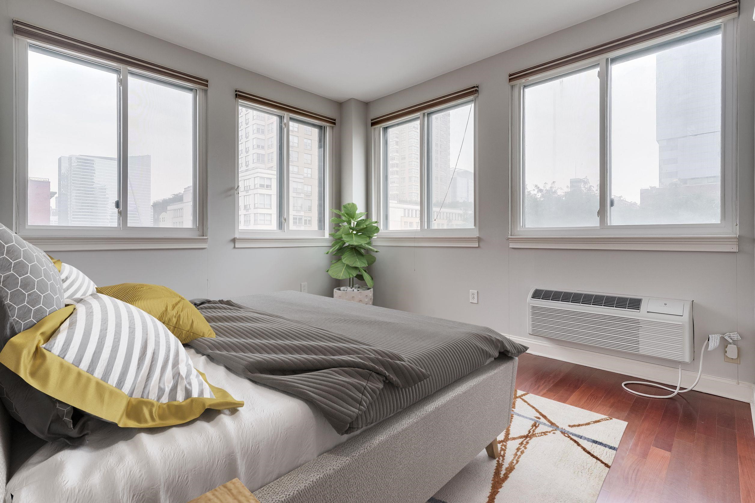 311 WASHINGTON ST Unit 3A