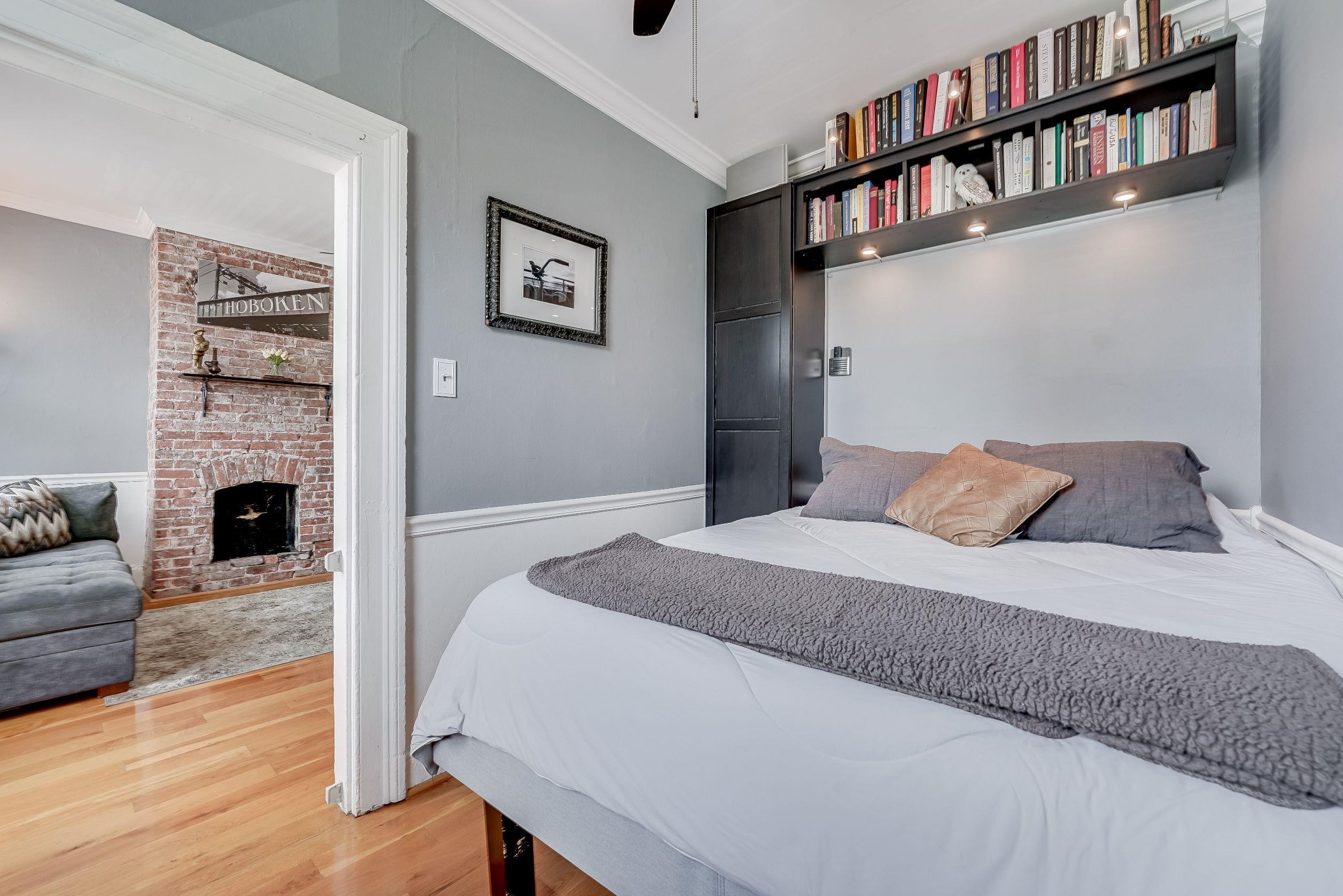 358 6TH ST Unit 2L