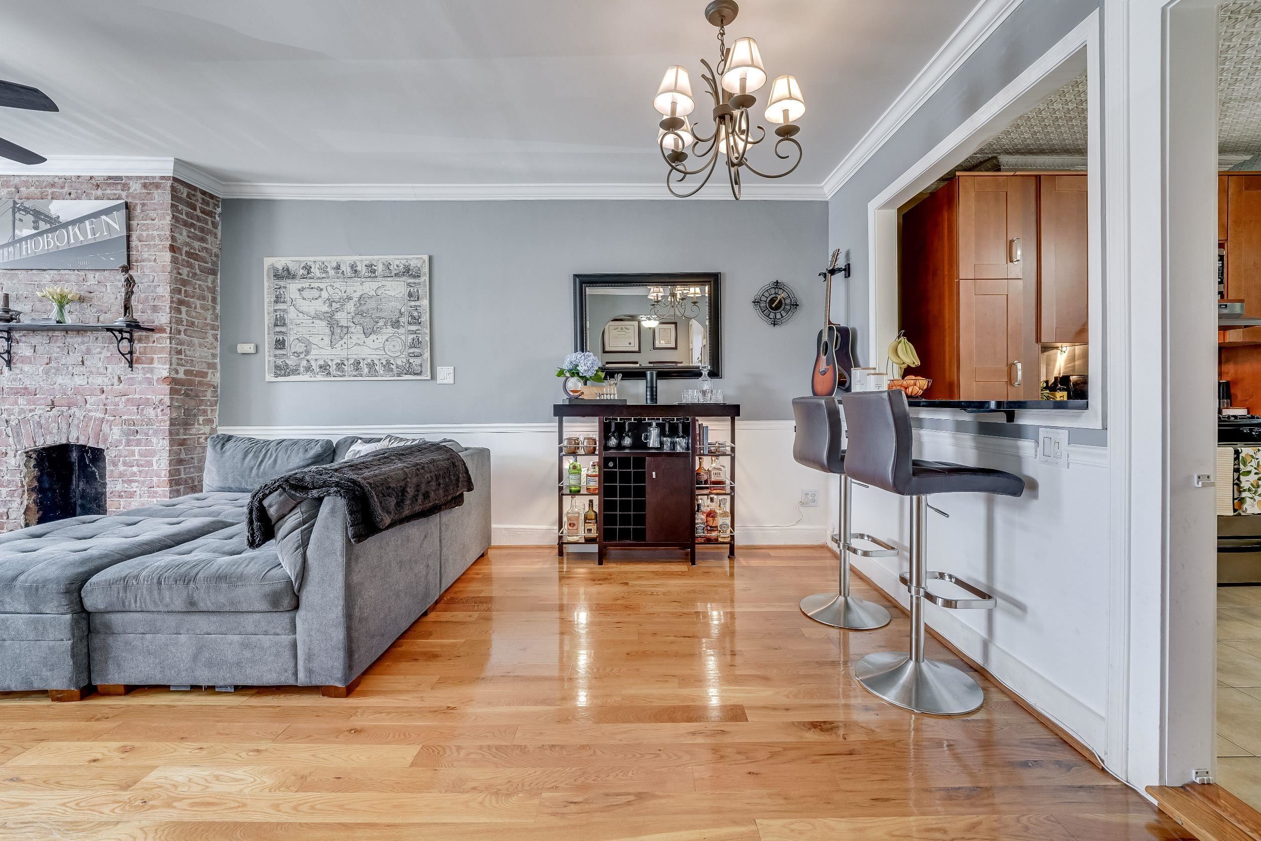 358 6TH ST Unit 2L