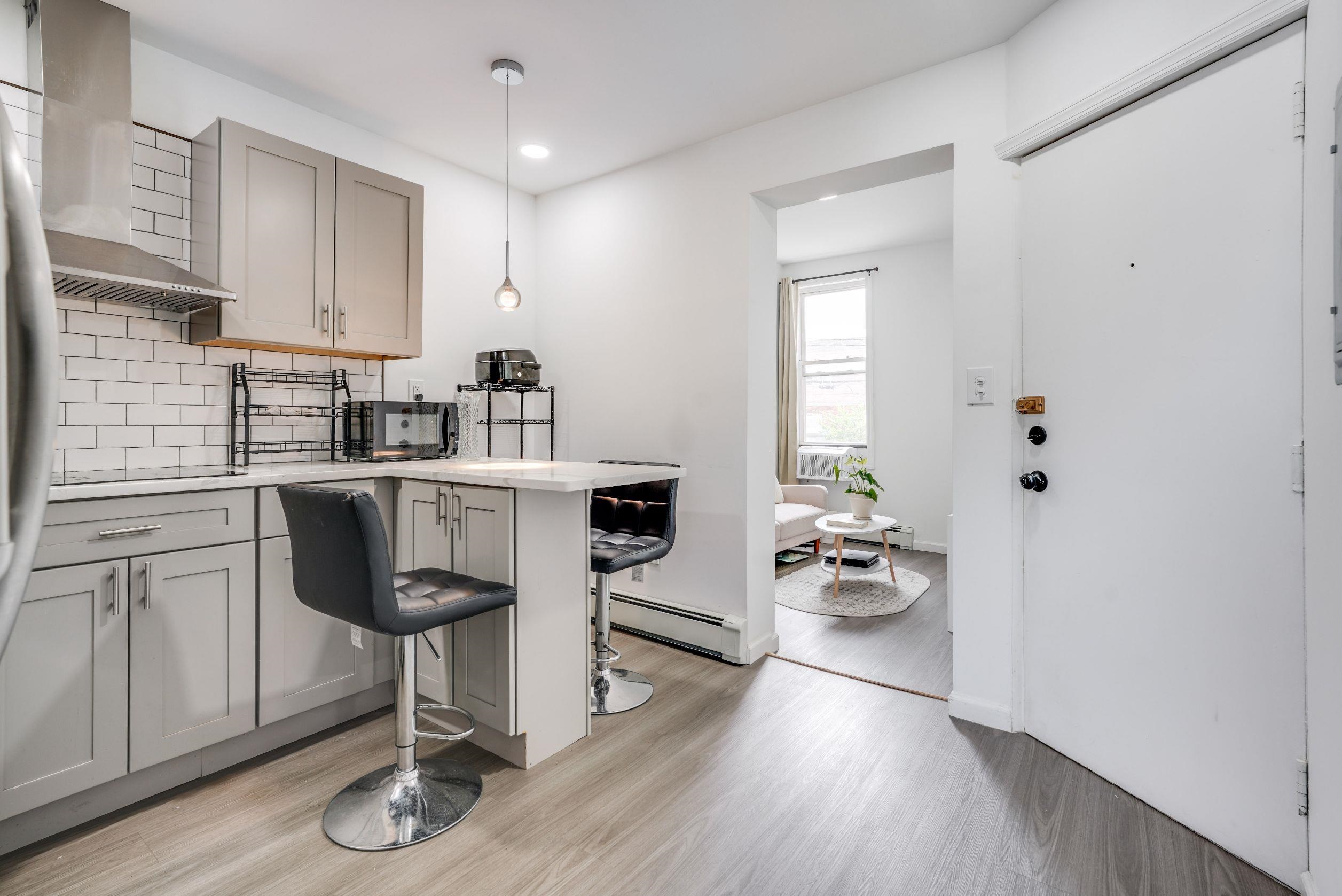 609 NEW YORK AVE Unit 2R