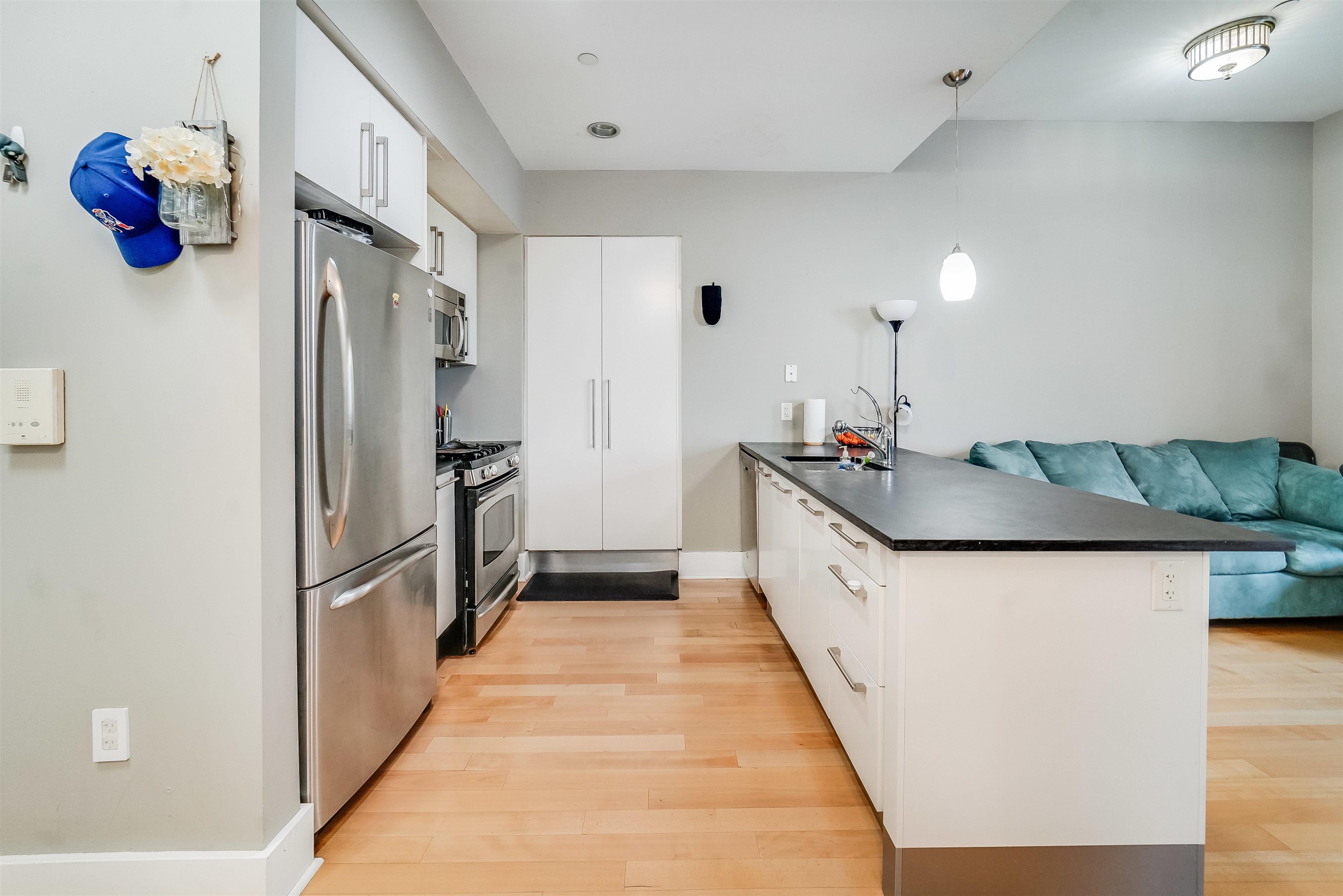 4 BEACON WAY Unit 1411
