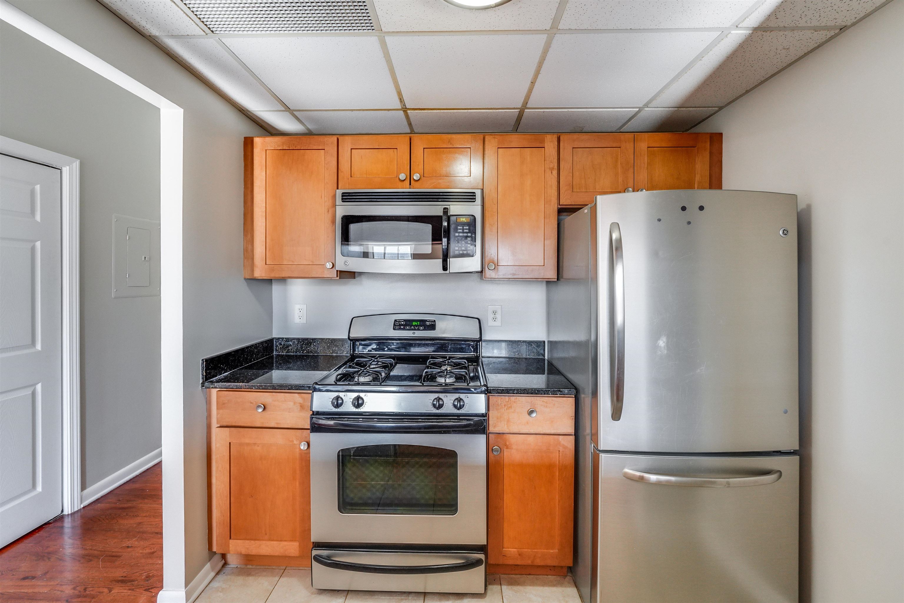 341 MONMOUTH ST Unit 402D