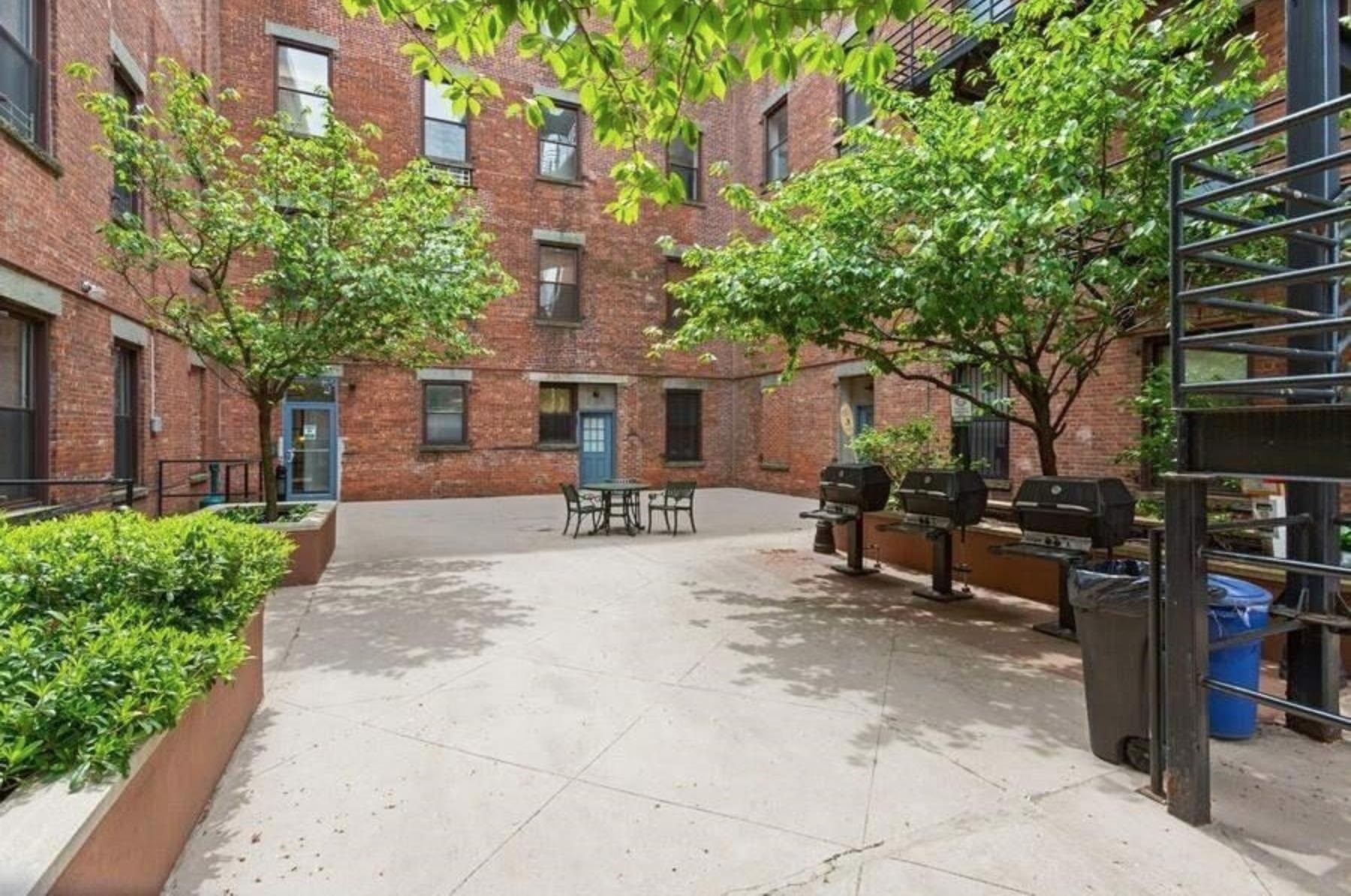 341 MONMOUTH ST Unit 402D