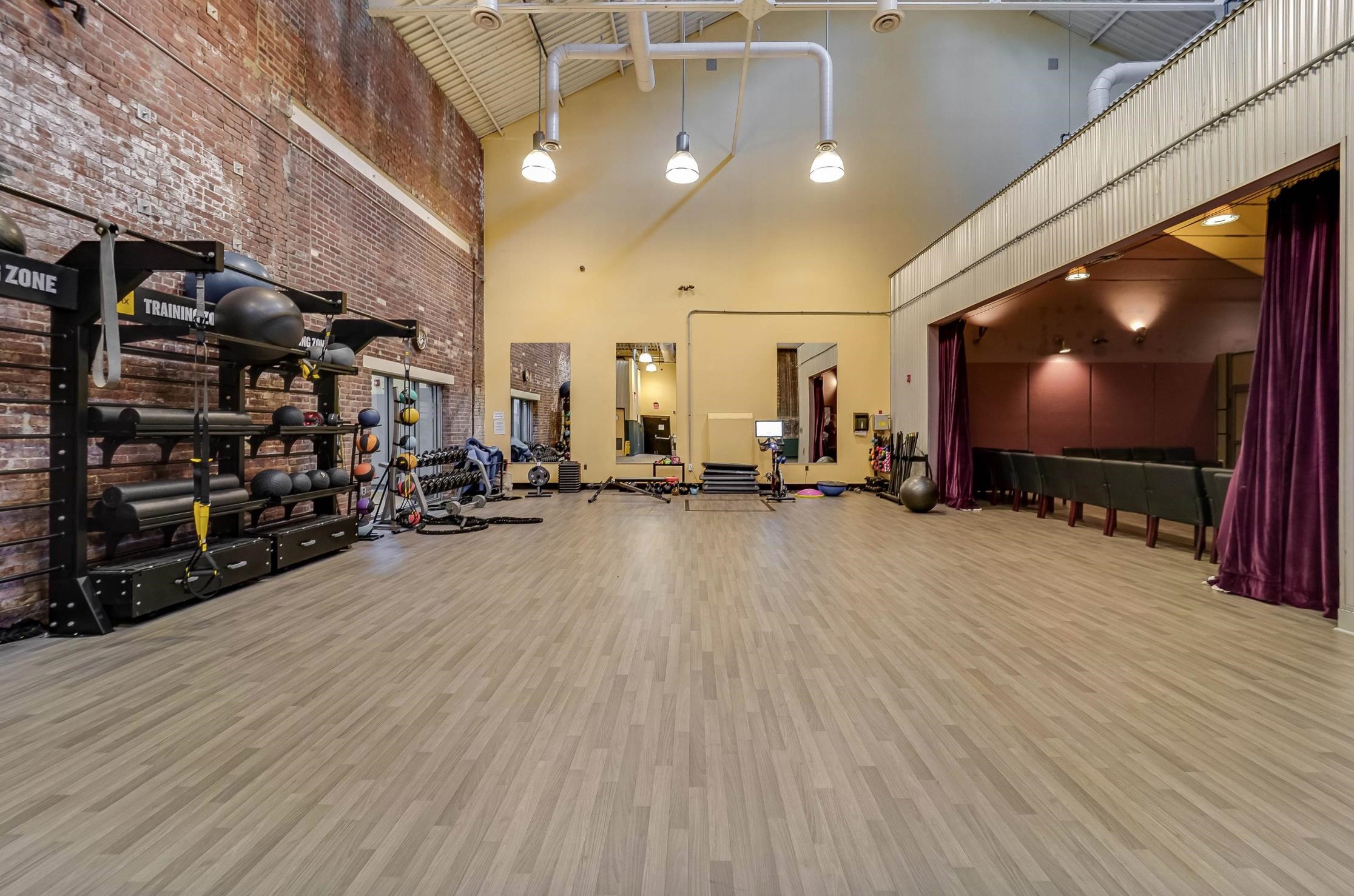 341 MONMOUTH ST Unit 402D