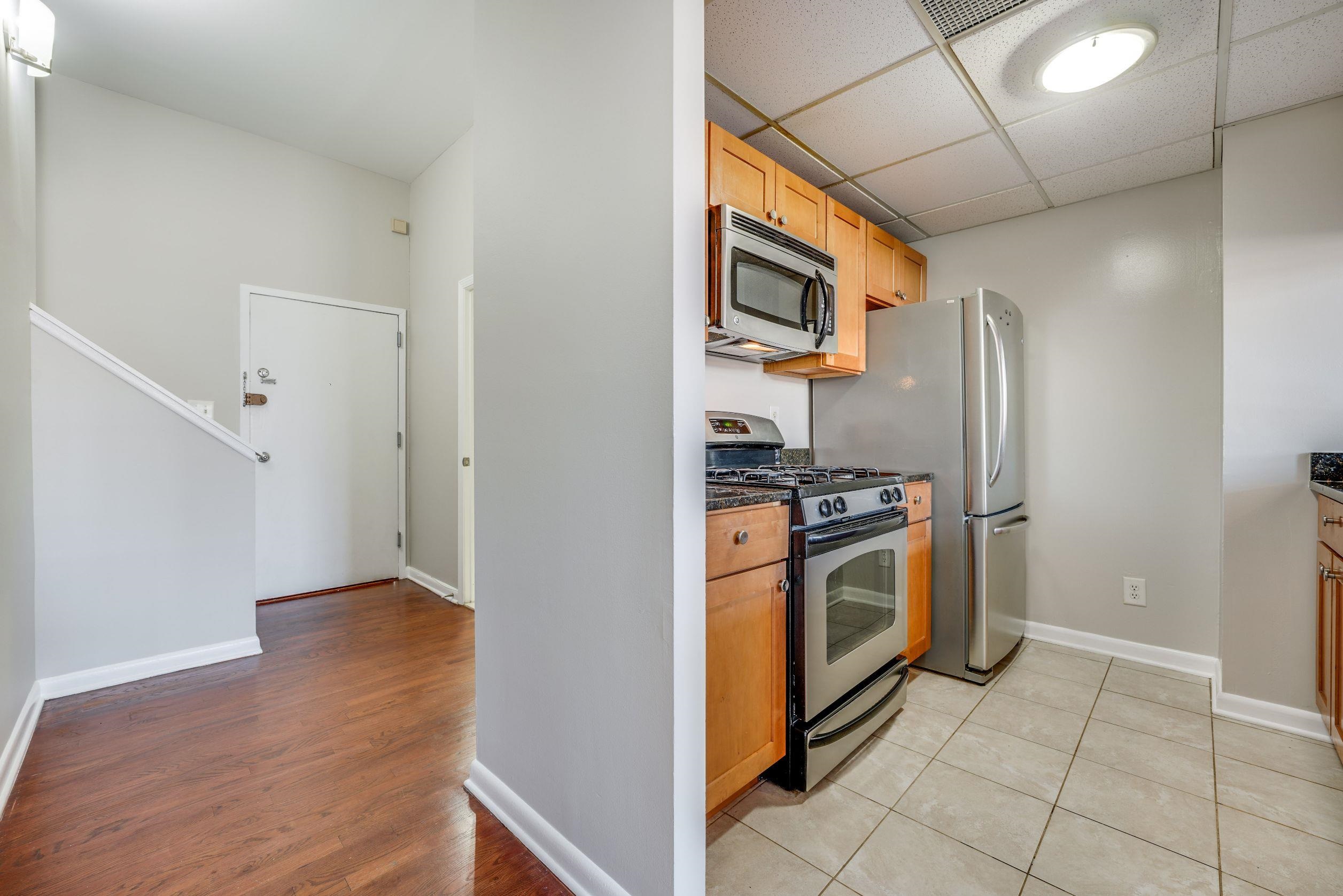 341 MONMOUTH ST Unit 402D