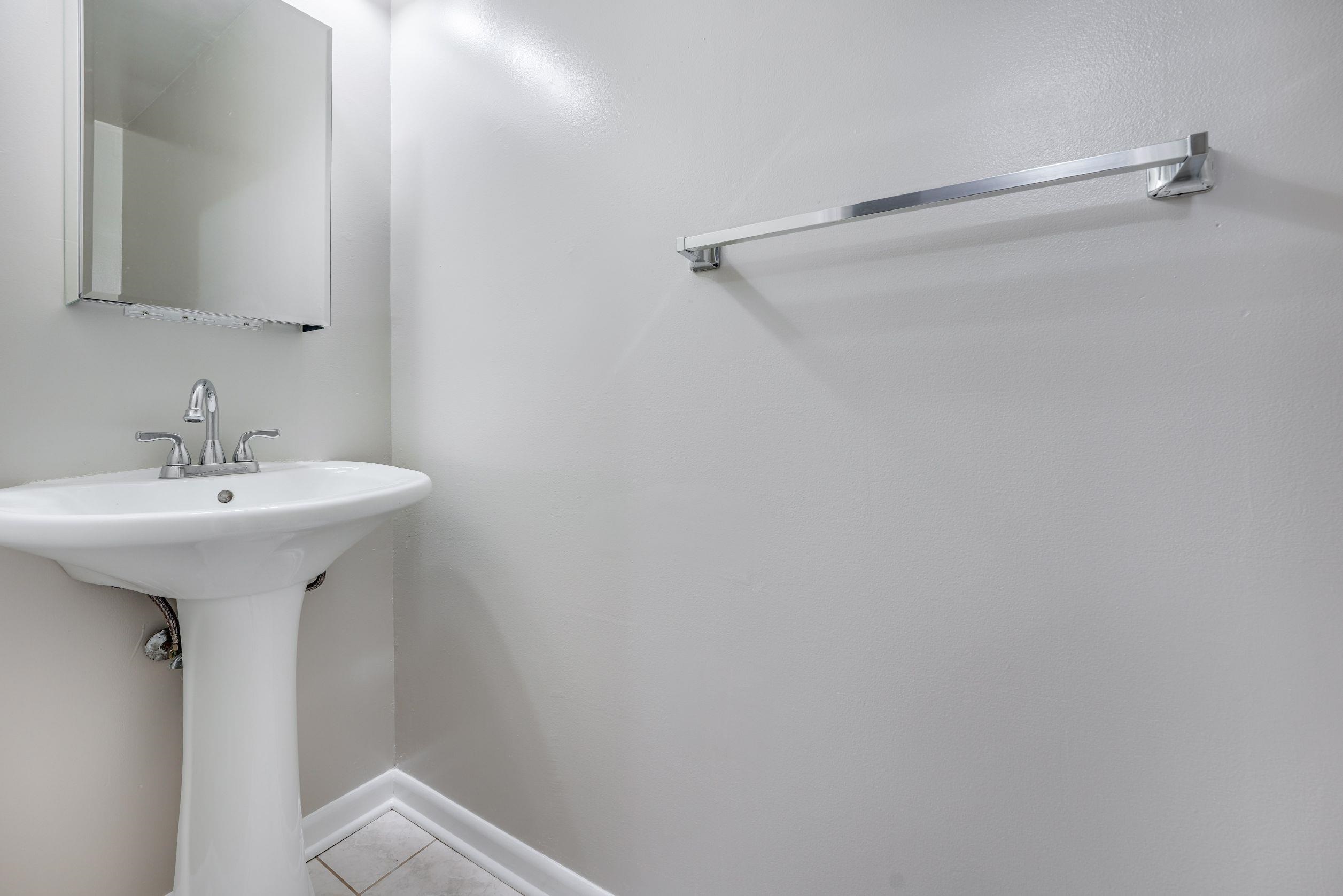 341 MONMOUTH ST Unit 402D