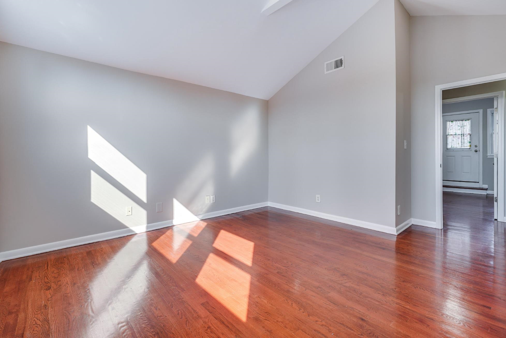 341 MONMOUTH ST Unit 402D