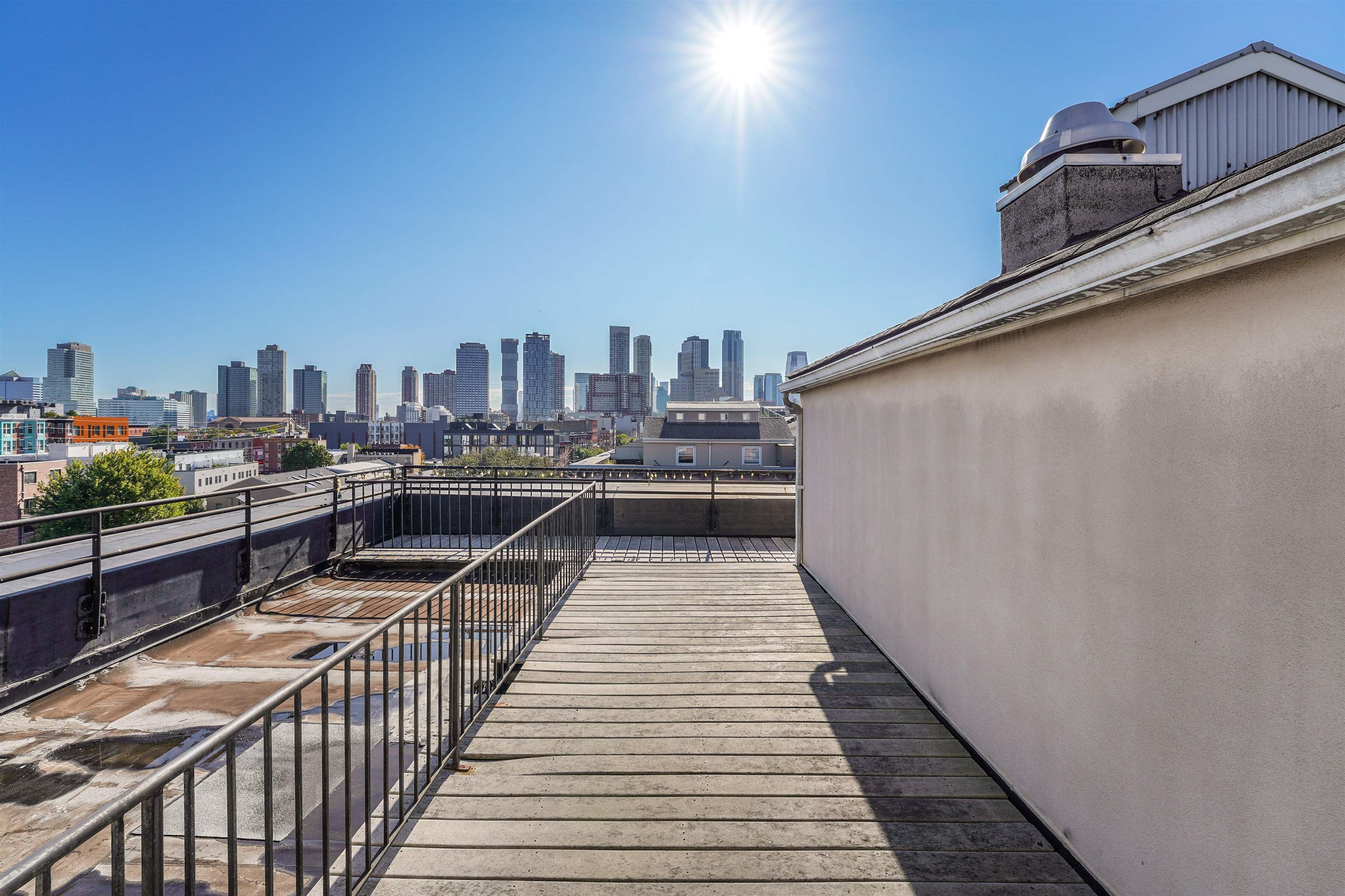 341 MONMOUTH ST Unit 402D