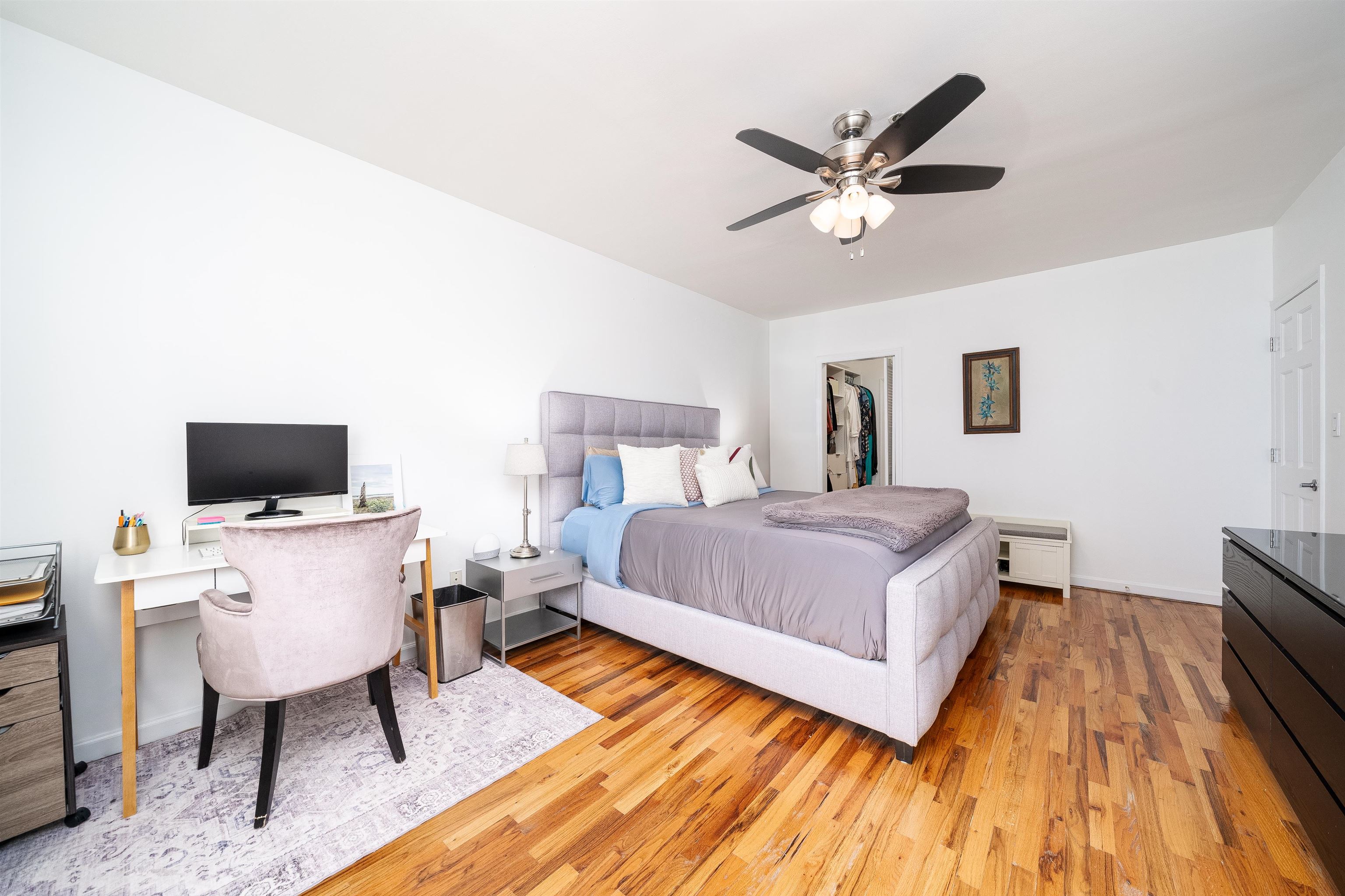 205 ADAMS ST Unit: 4