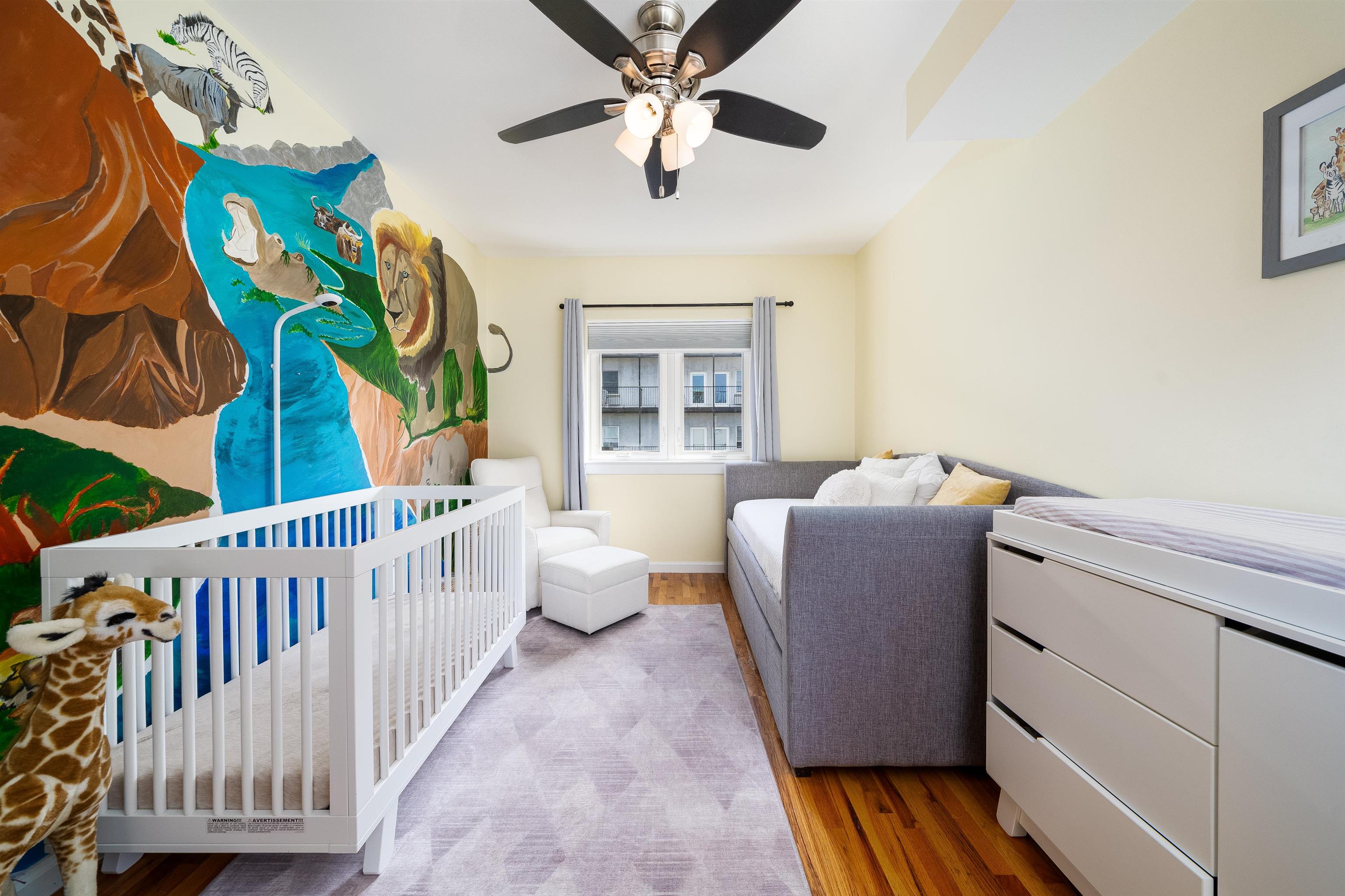 205 ADAMS ST Unit: 4