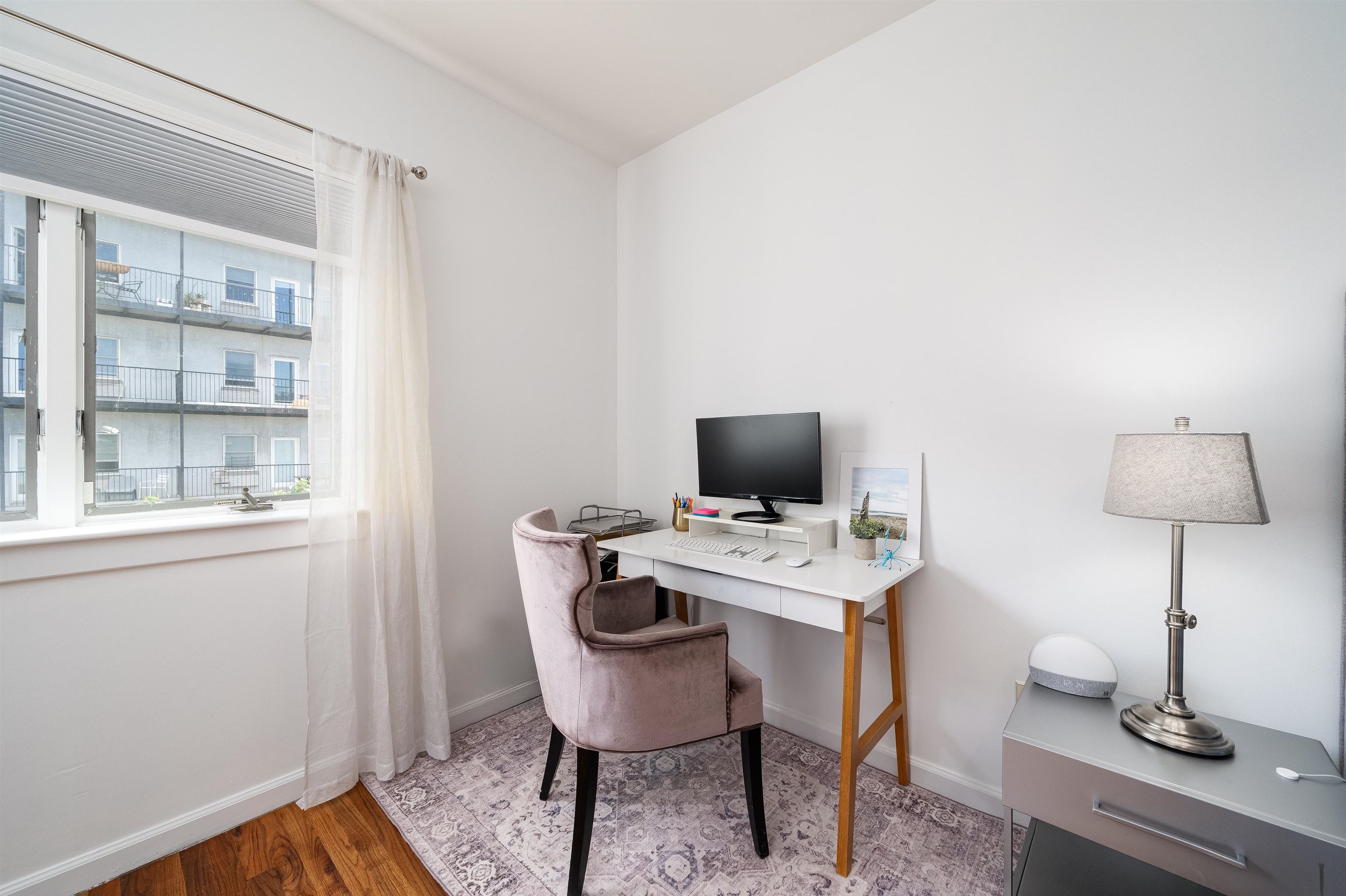 205 ADAMS ST Unit: 4