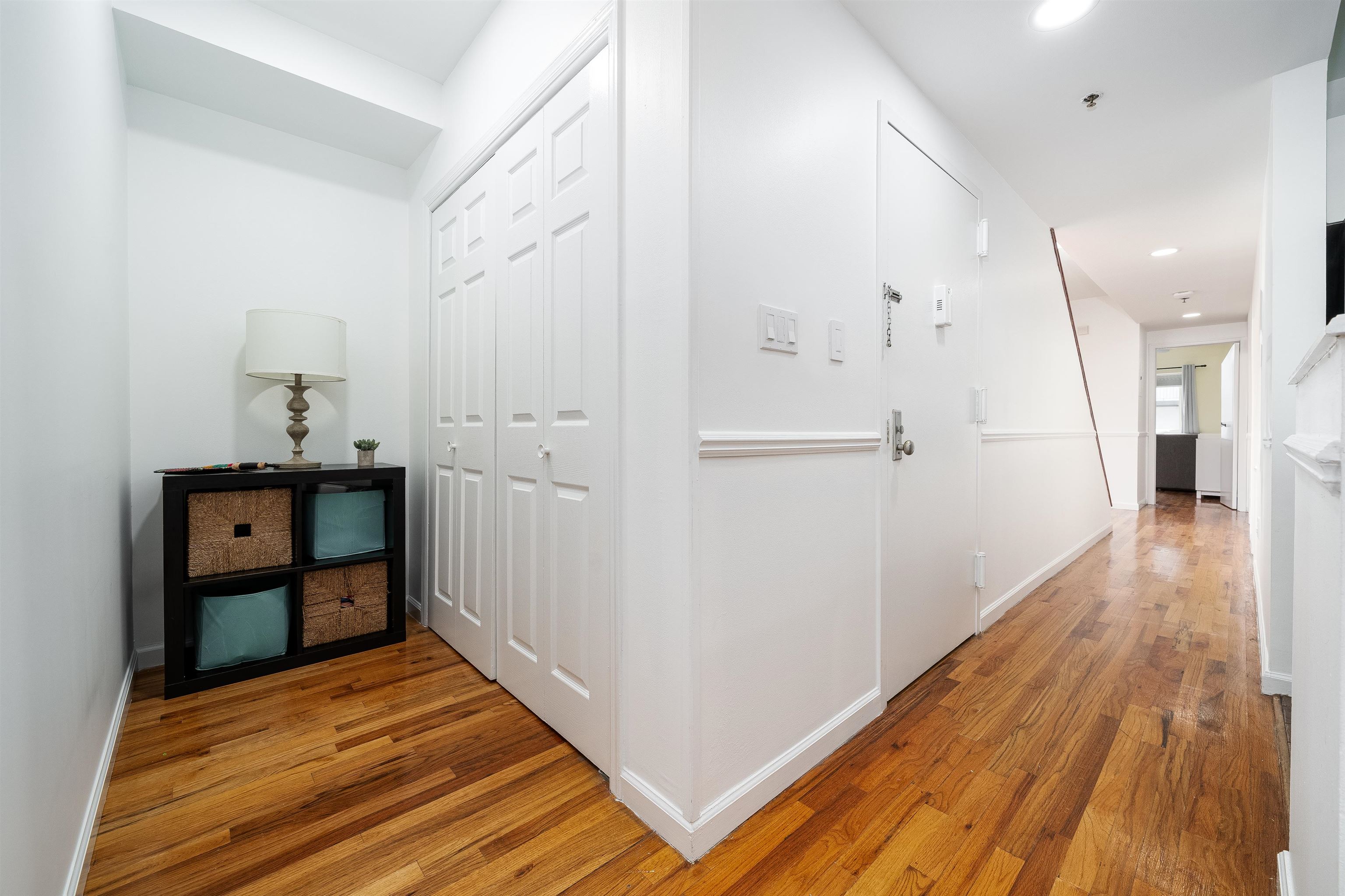 205 ADAMS ST Unit: 4