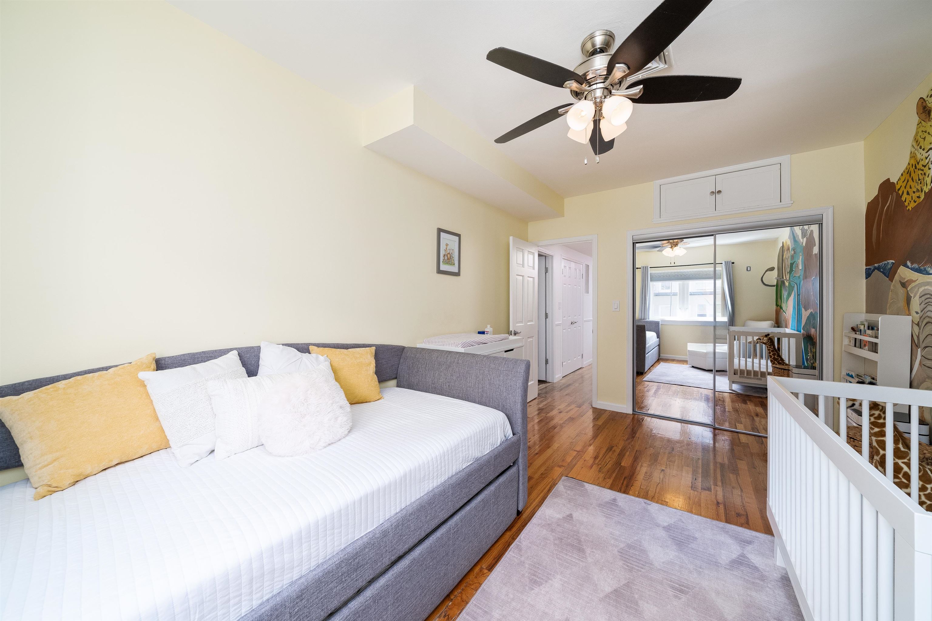 205 ADAMS ST Unit: 4