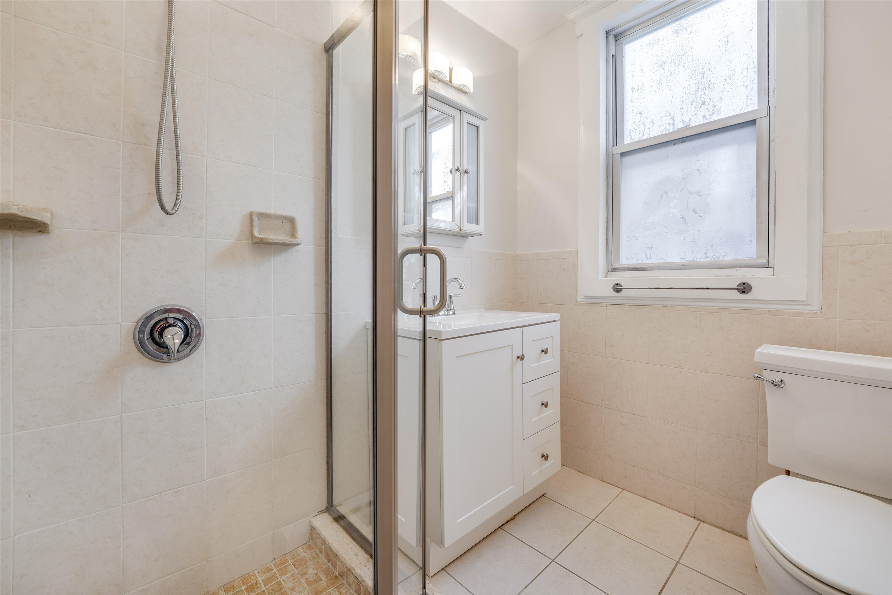 654 BLVD EAST Unit 1