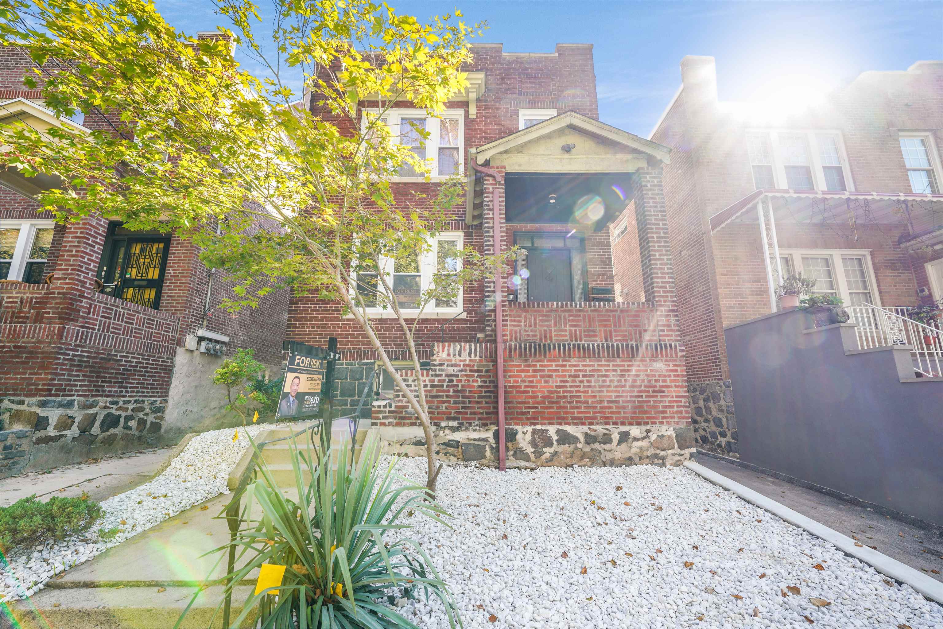 654 BLVD EAST Unit 1