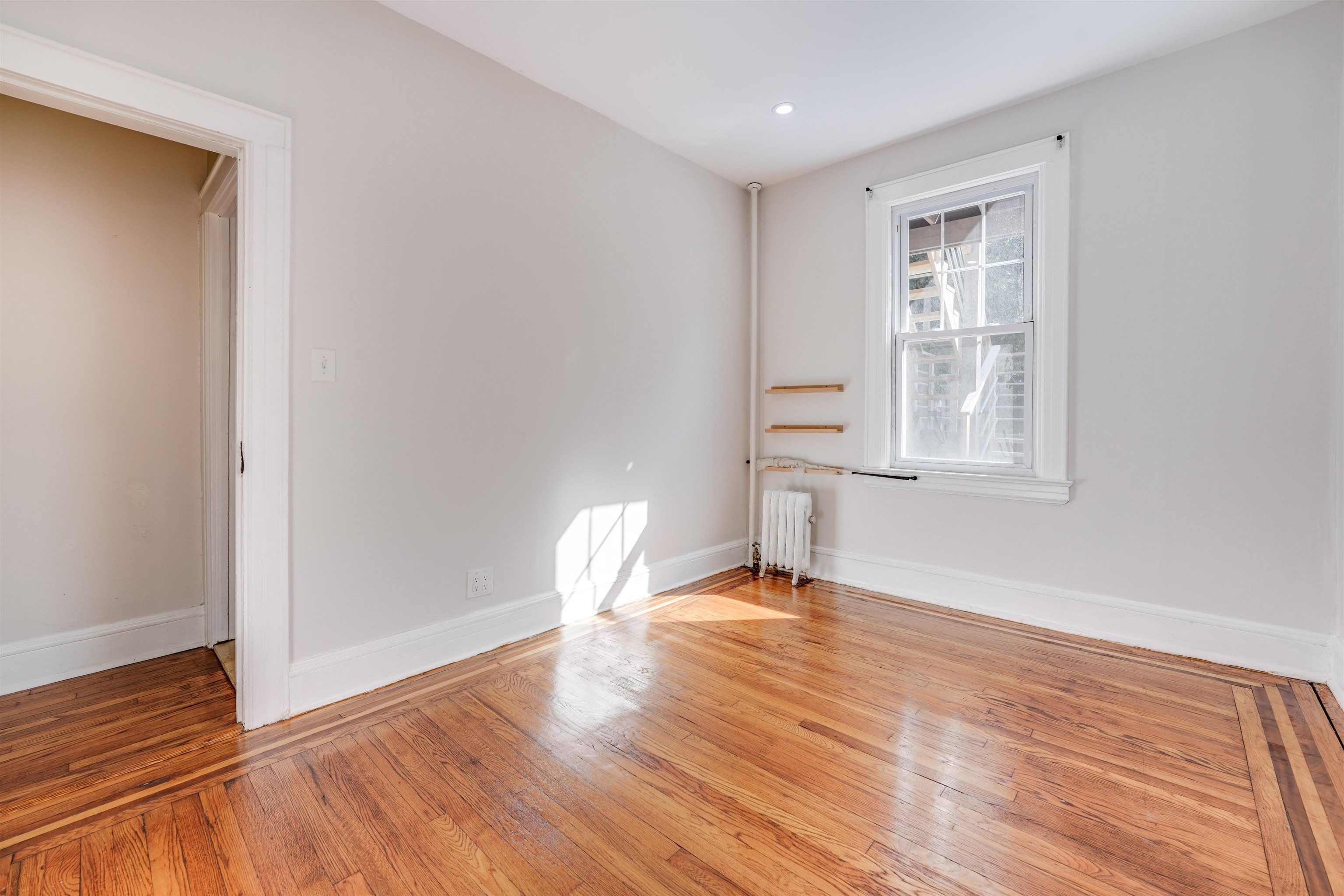 654 BLVD EAST Unit 1