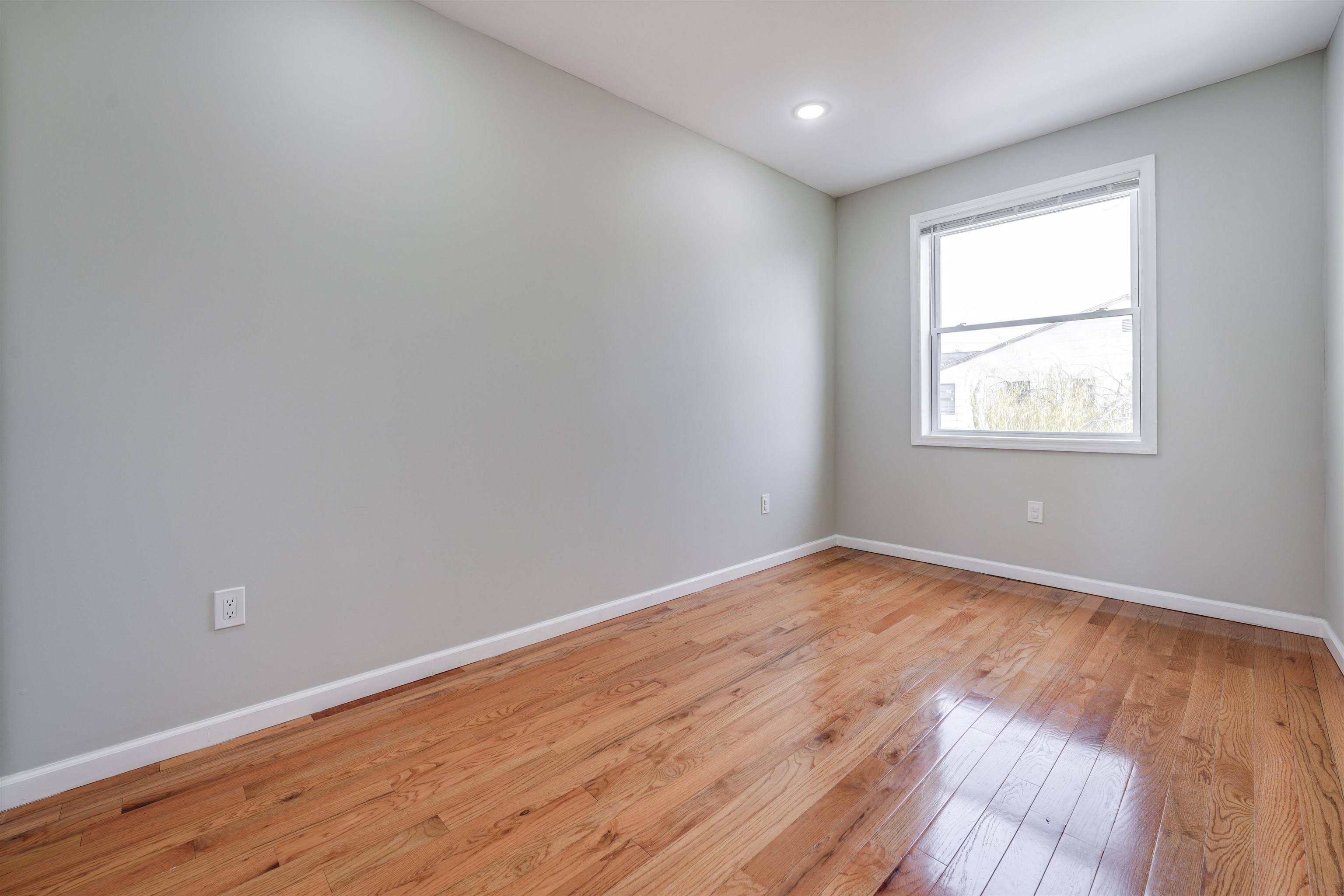 222 69TH ST Unit 2