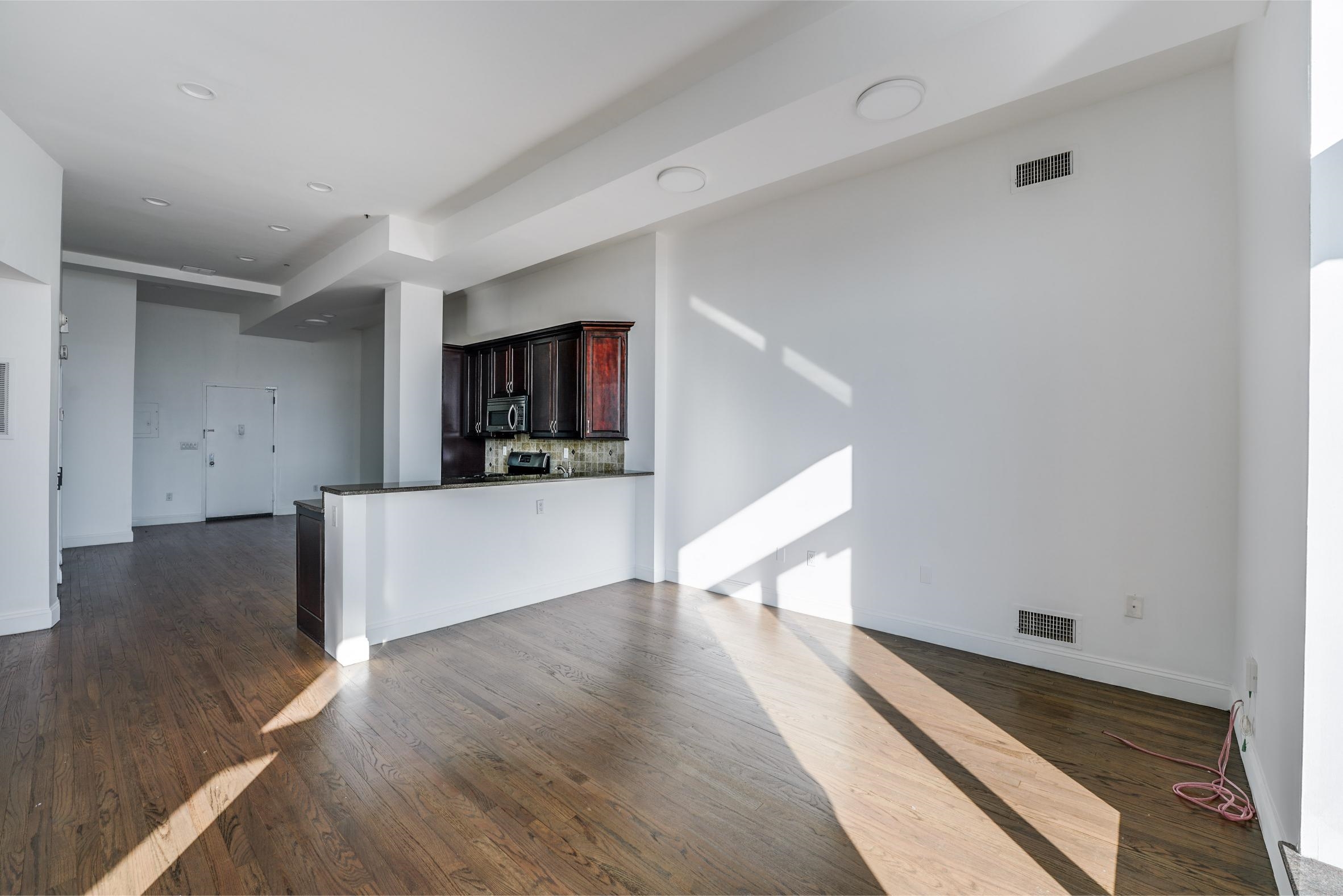 518 GREGORY AVE Unit A106