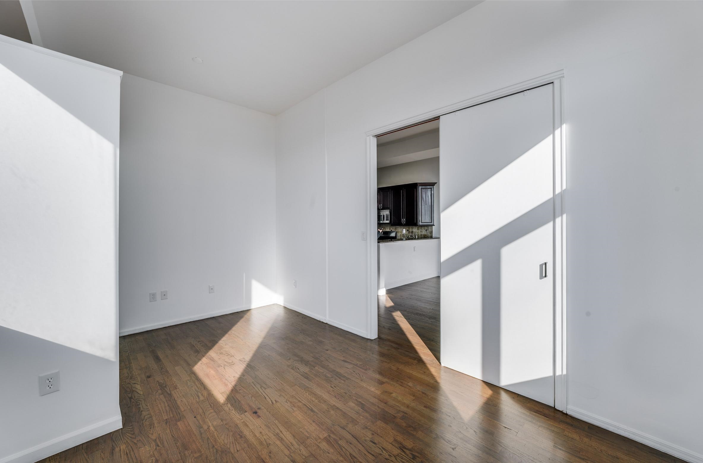 518 GREGORY AVE Unit A106