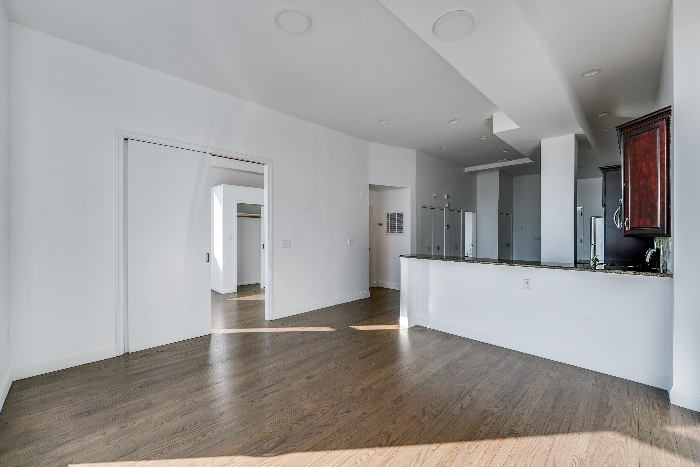 518 GREGORY AVE Unit A106