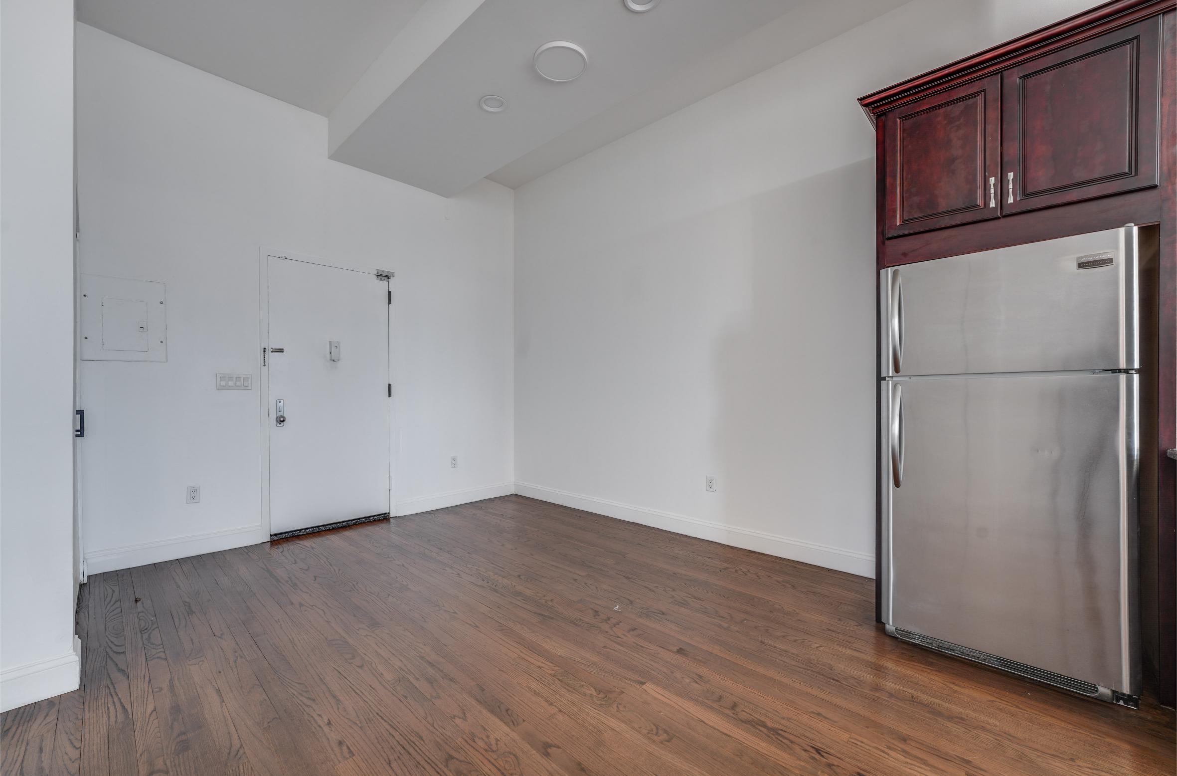518 GREGORY AVE Unit A106
