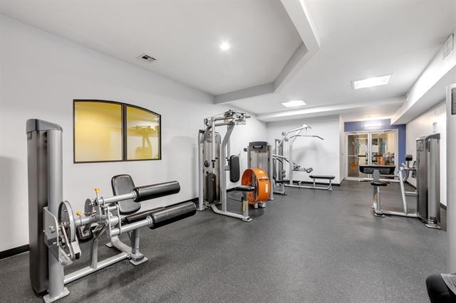 518 GREGORY AVE Unit A106