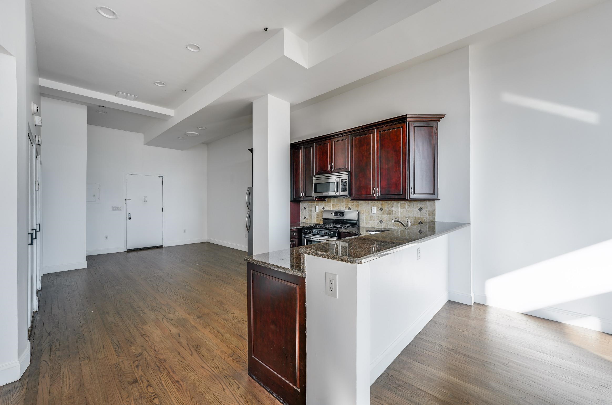 518 GREGORY AVE Unit A106