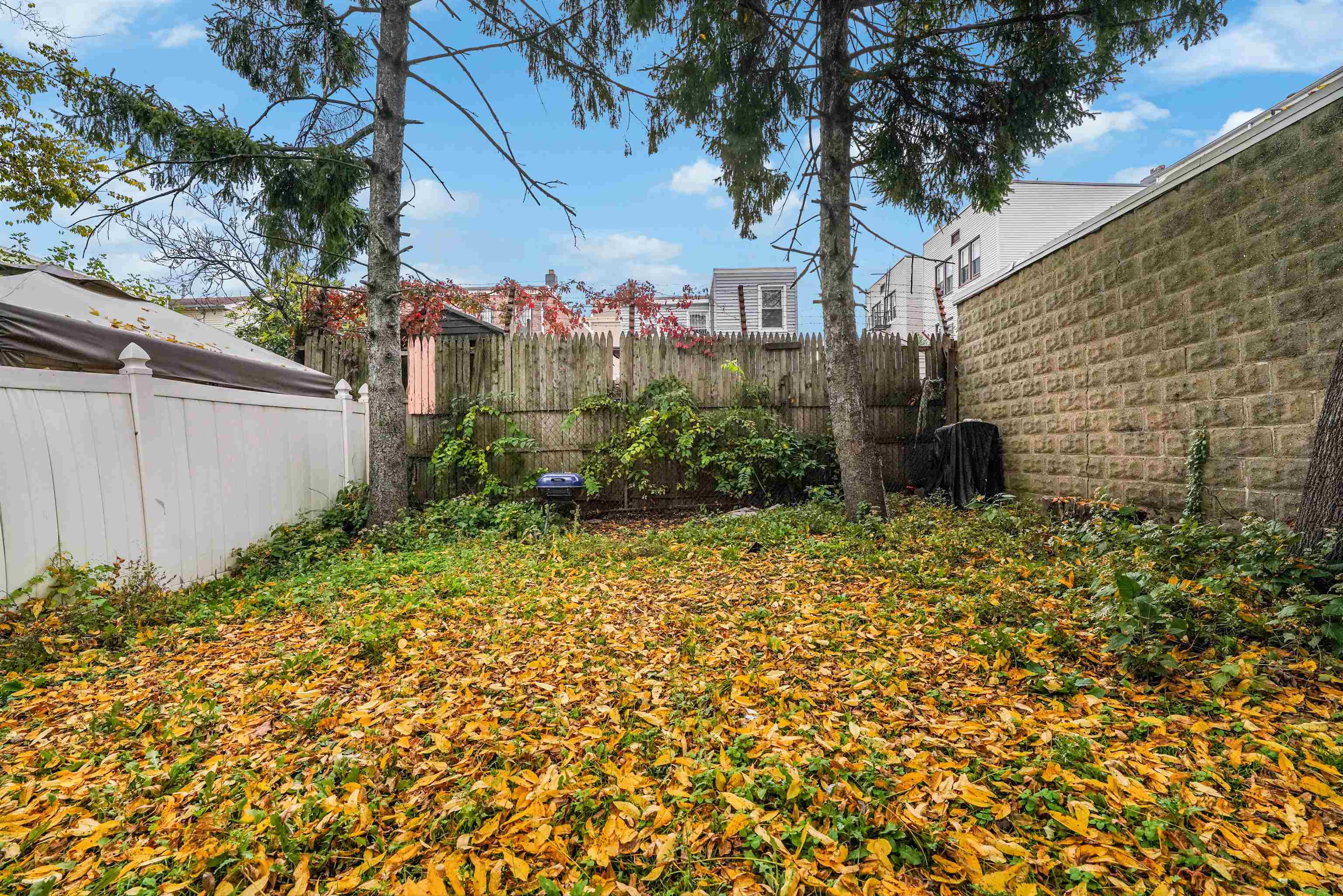 28 VAN CLEEF ST Unit G