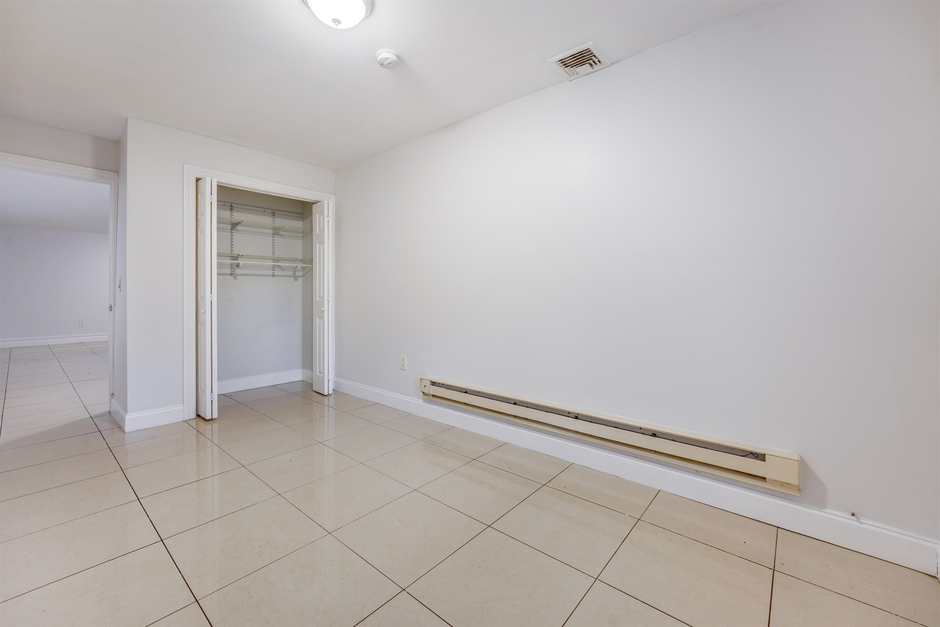 28 VAN CLEEF ST Unit G