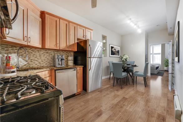 917 WILLOW AVE Unit 1S
