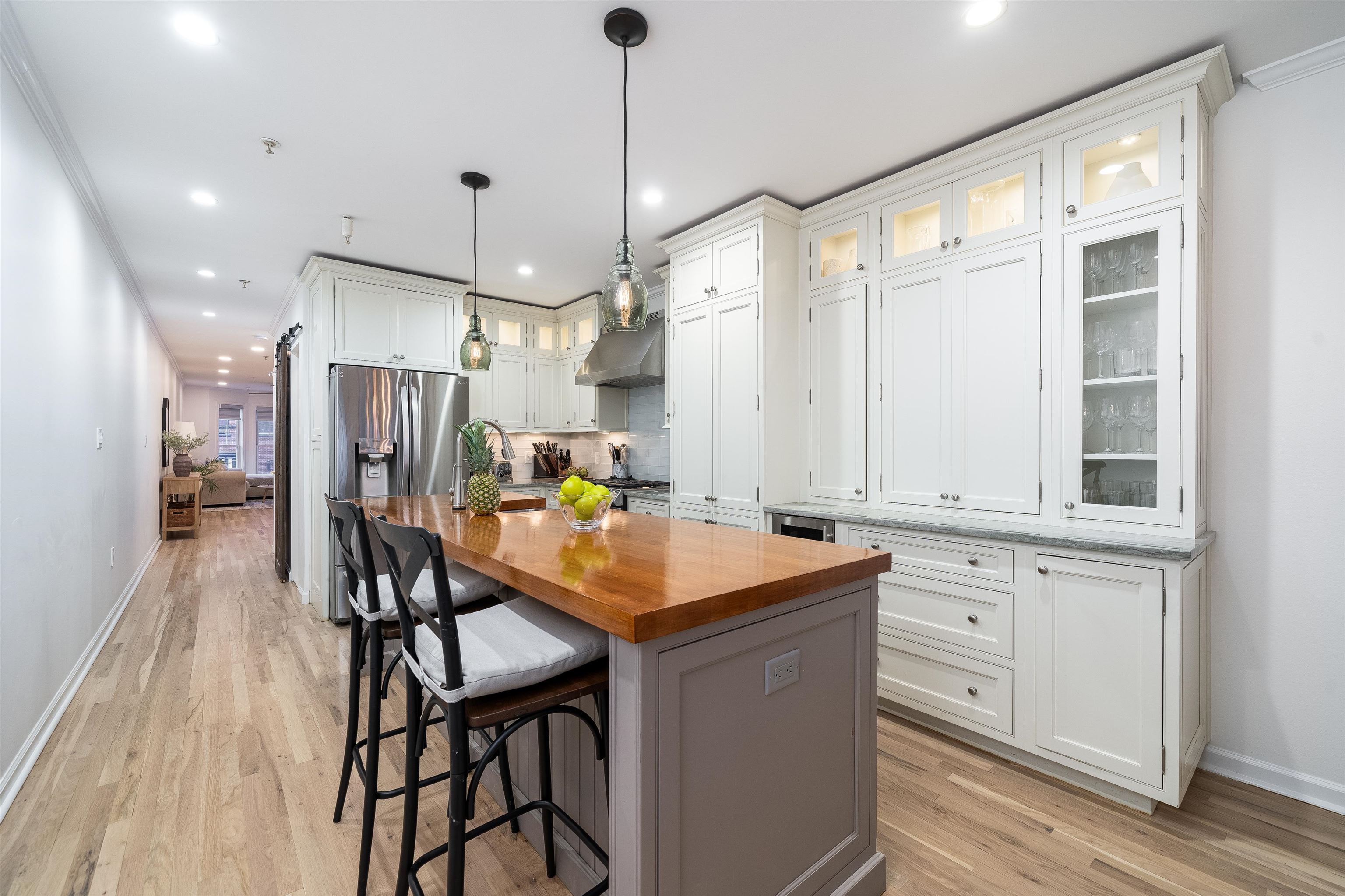 62 JEFFERSON ST Unit: B