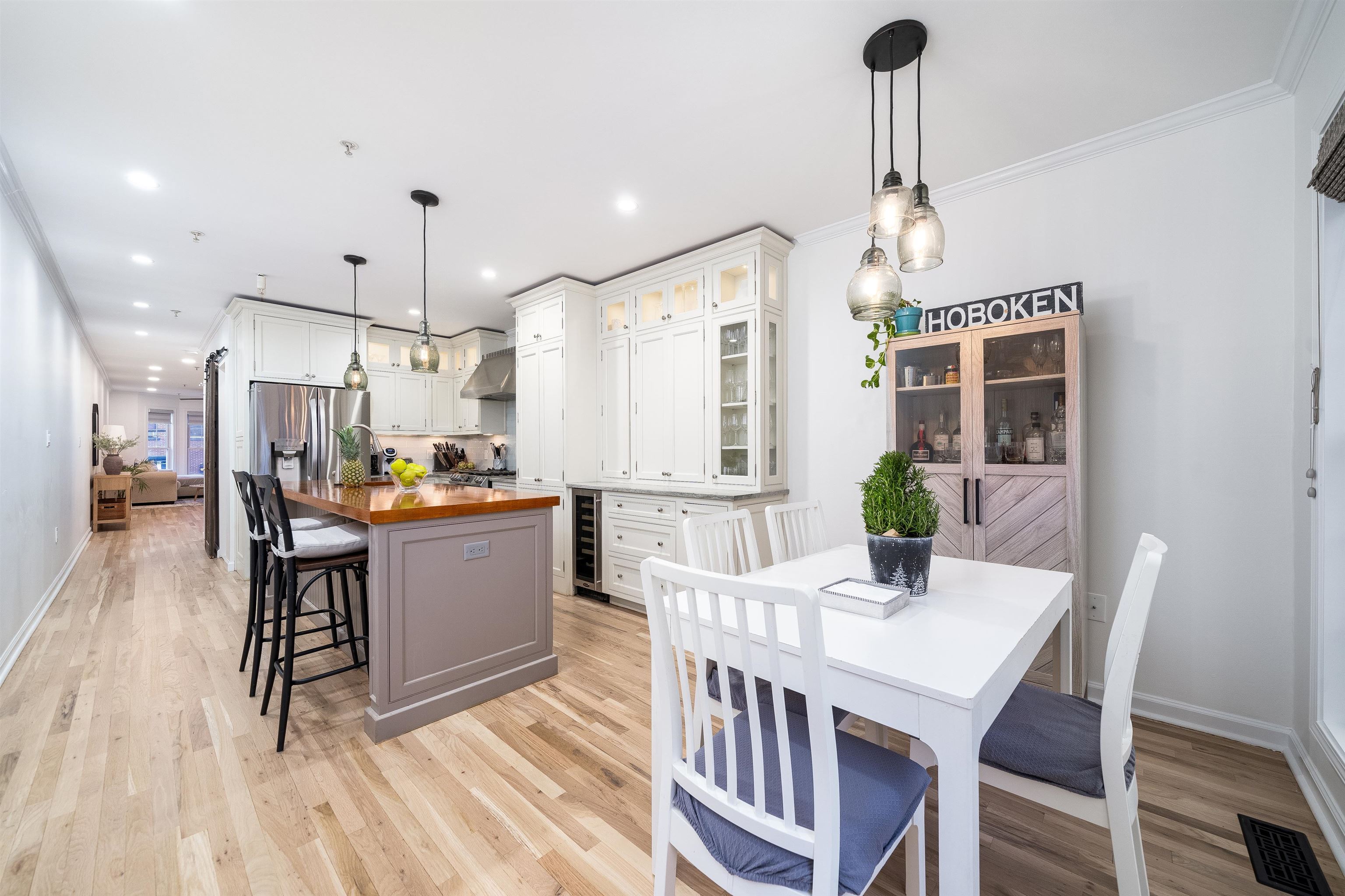 62 JEFFERSON ST Unit: B