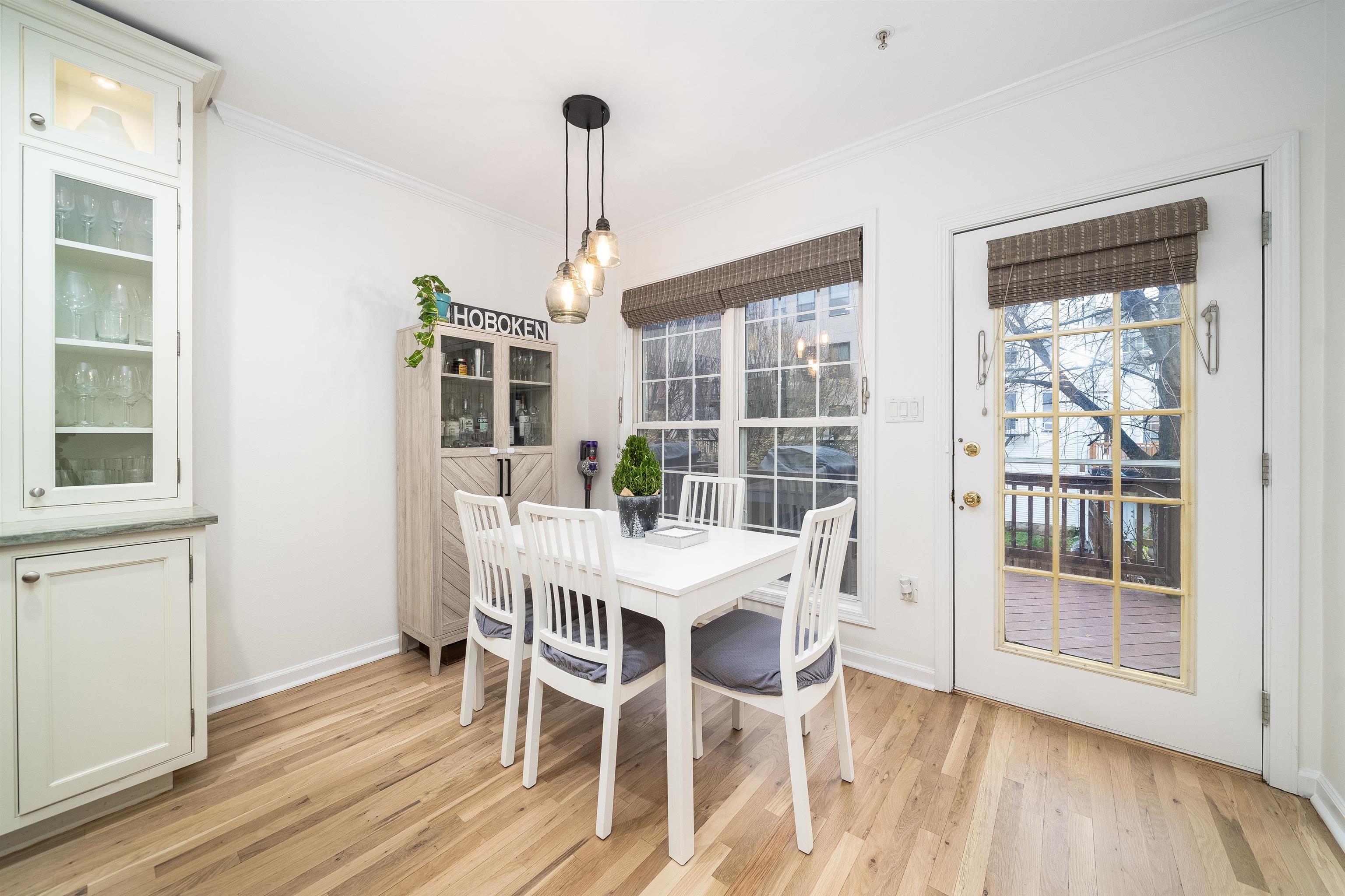 62 JEFFERSON ST Unit: B