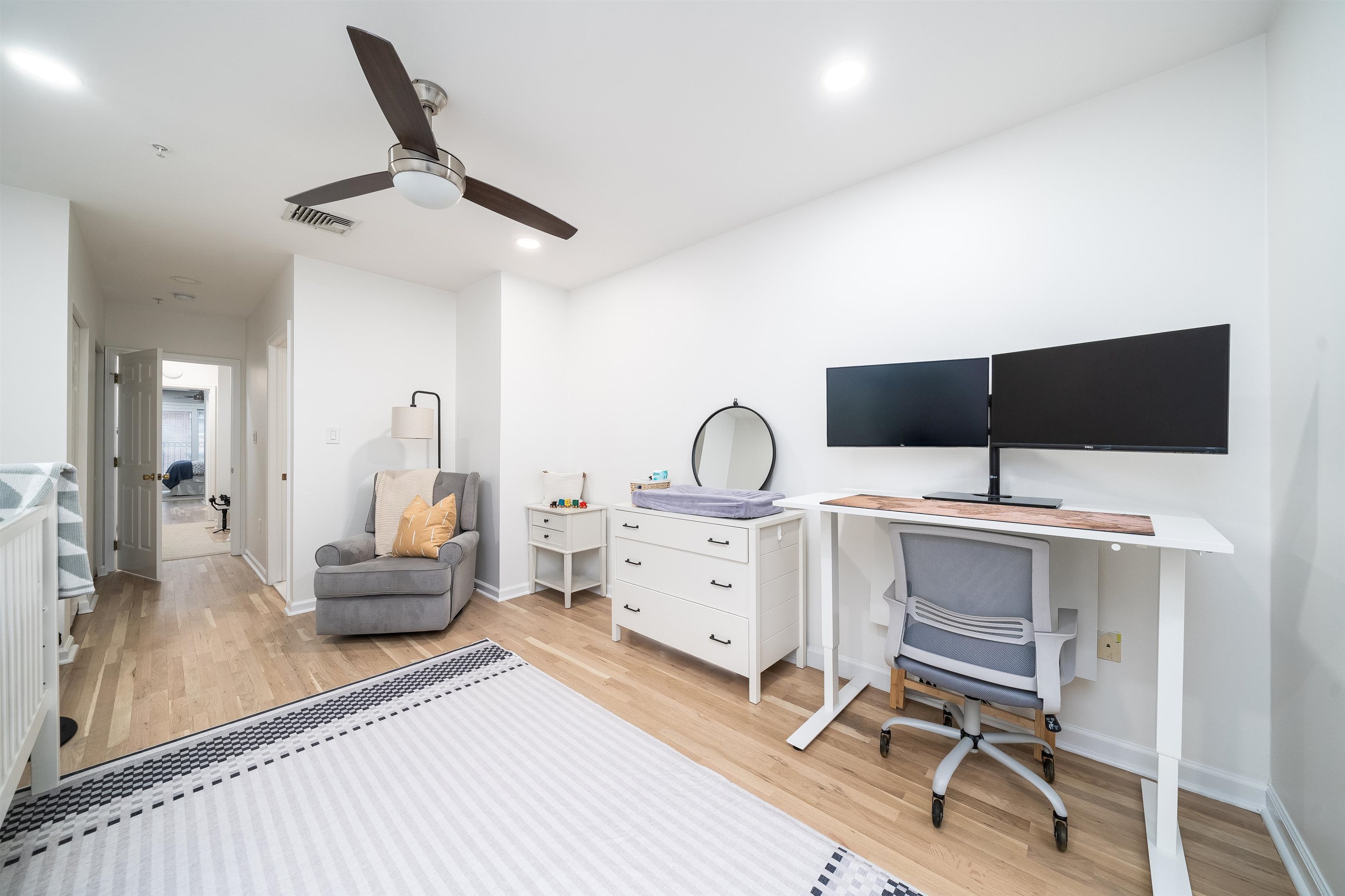 62 JEFFERSON ST Unit: B