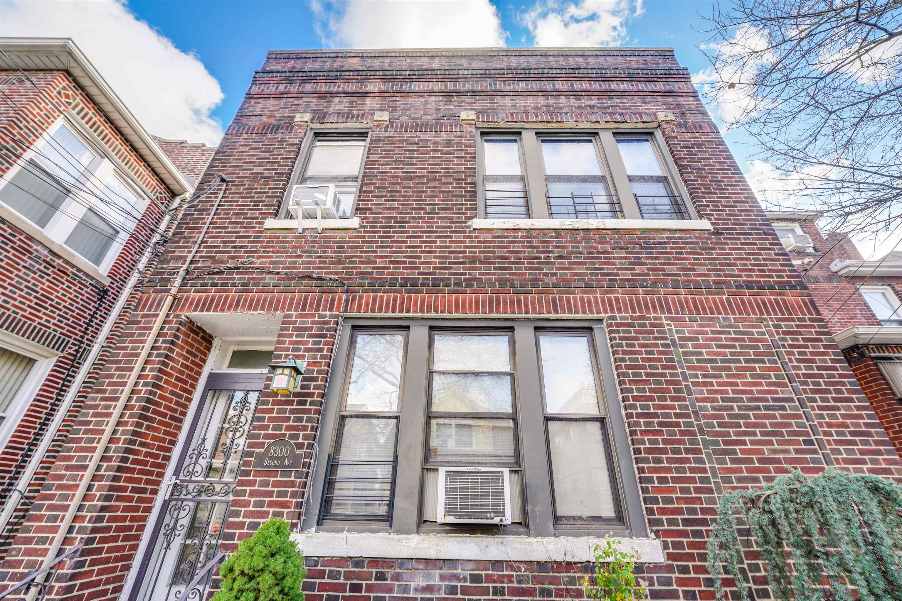 8300 2ND AVE Unit #1