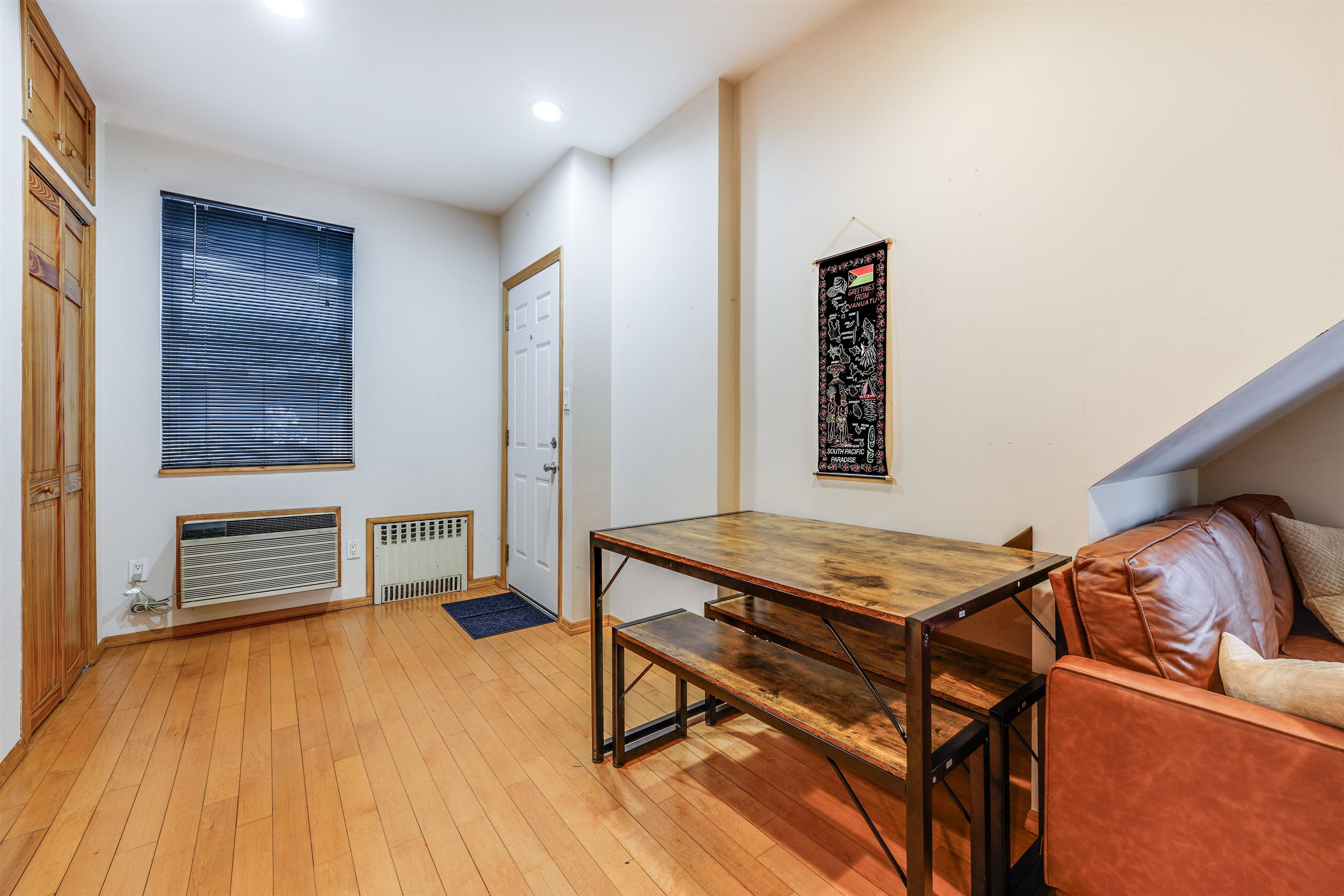 317 PARK AVE