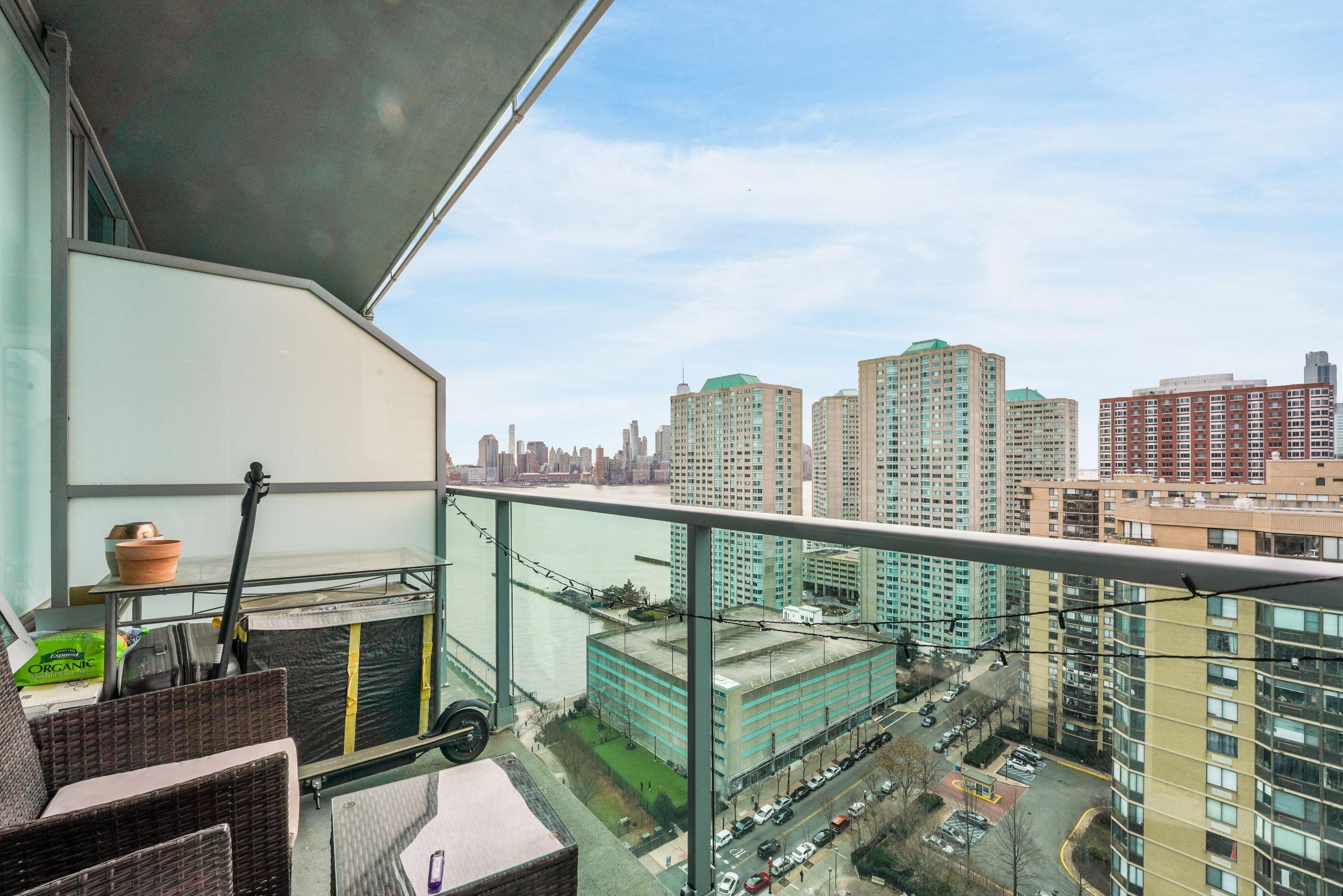 20 NEWPORT PARKWAY Unit 2505