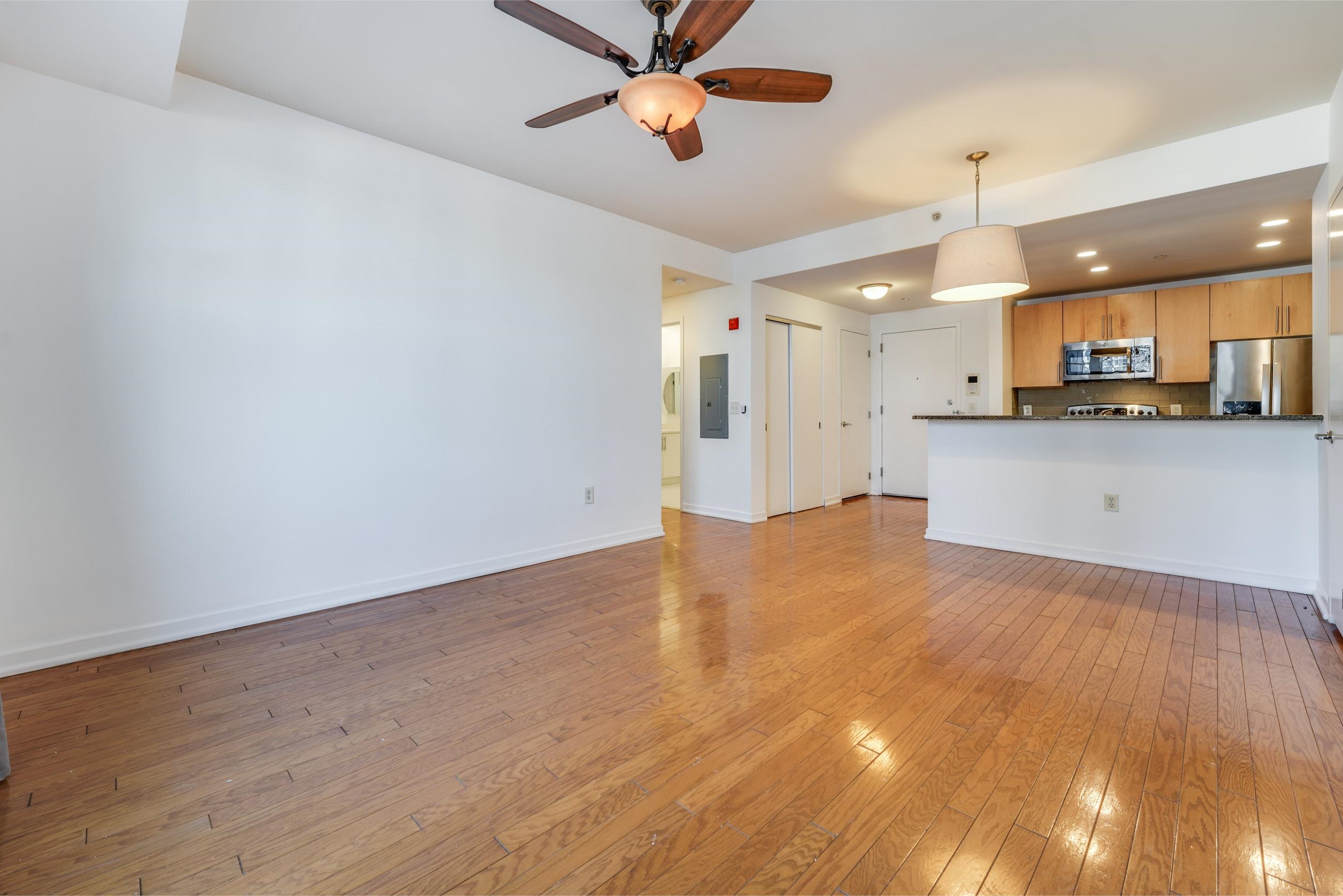 149 ESSEX ST Unit 2R